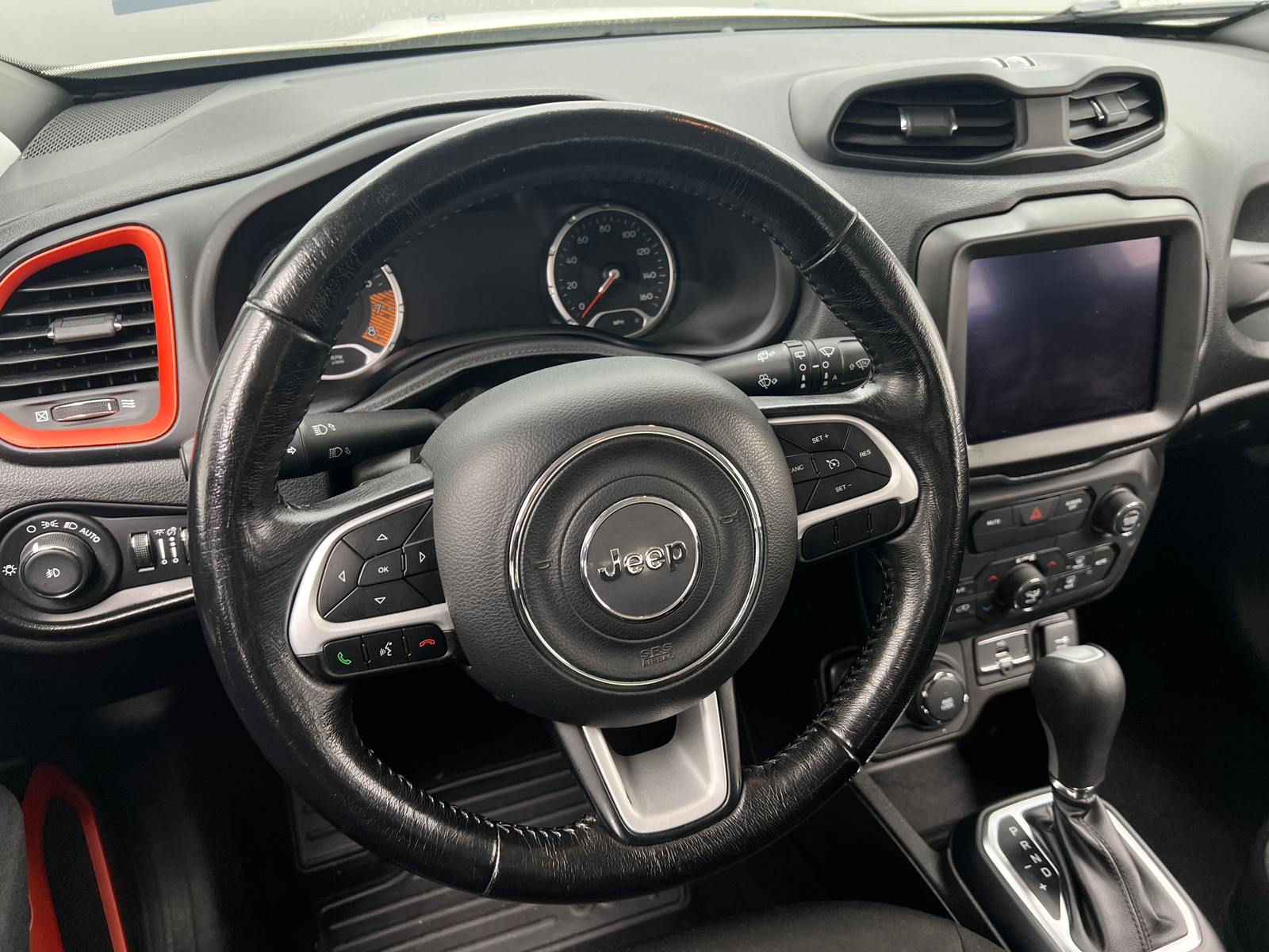 Thumbnail: 2020 Jeep Renegade - 5