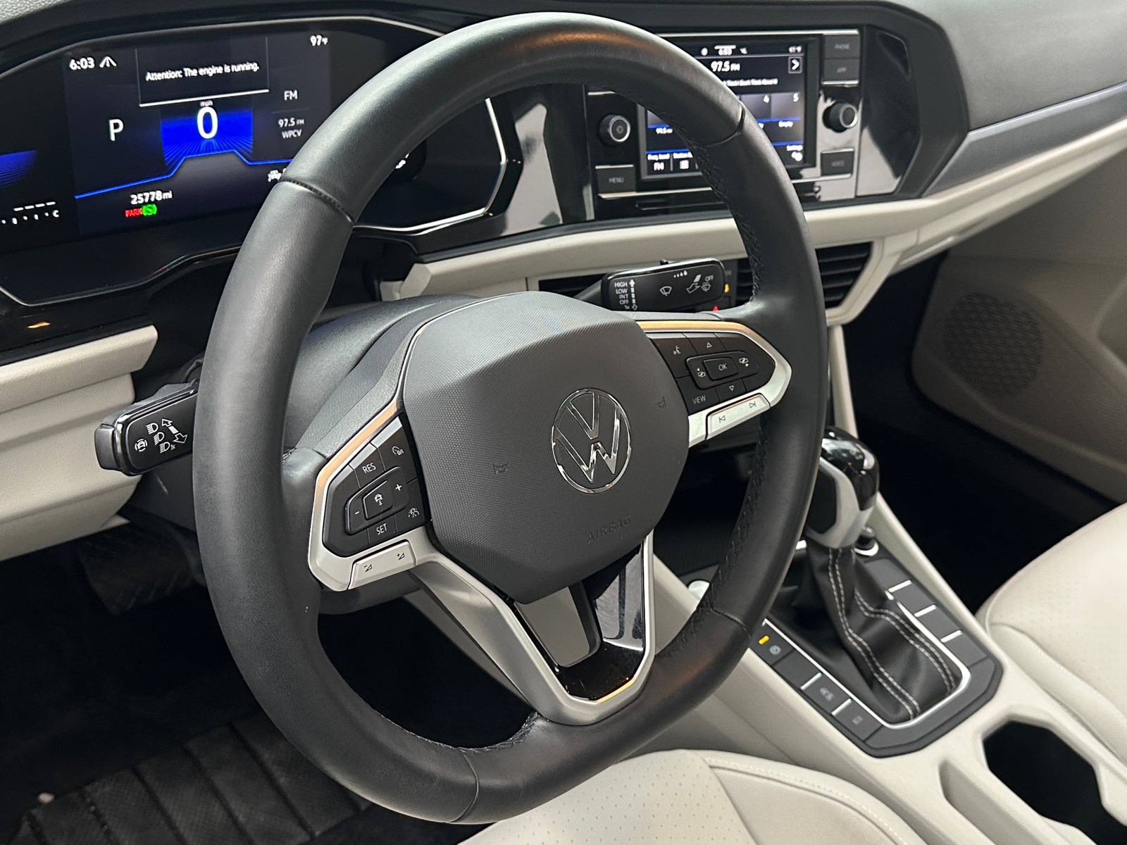 Thumbnail: 2024 Volkswagen Jetta - 4