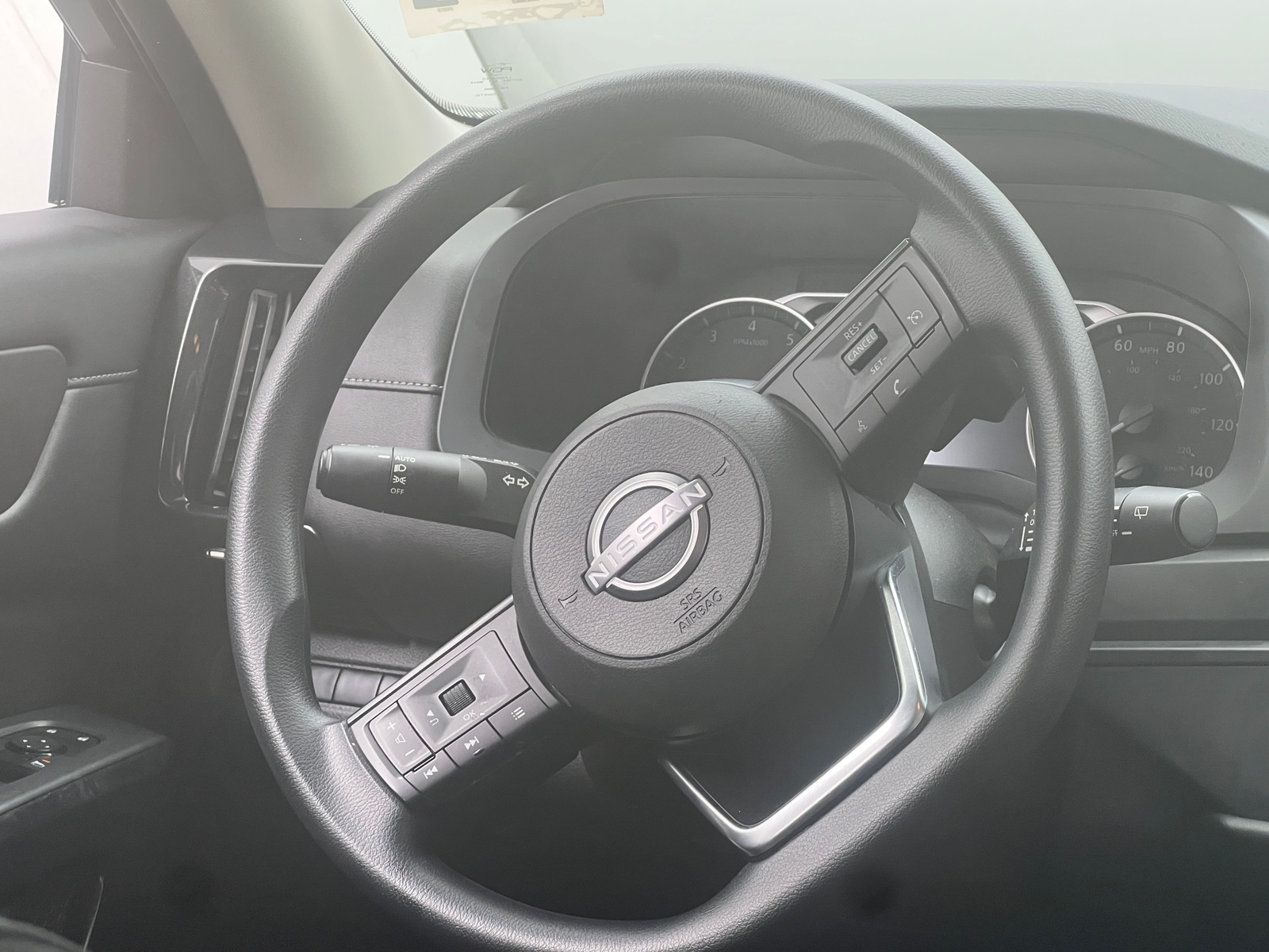 Thumbnail: 2023 Nissan Pathfinder - 5