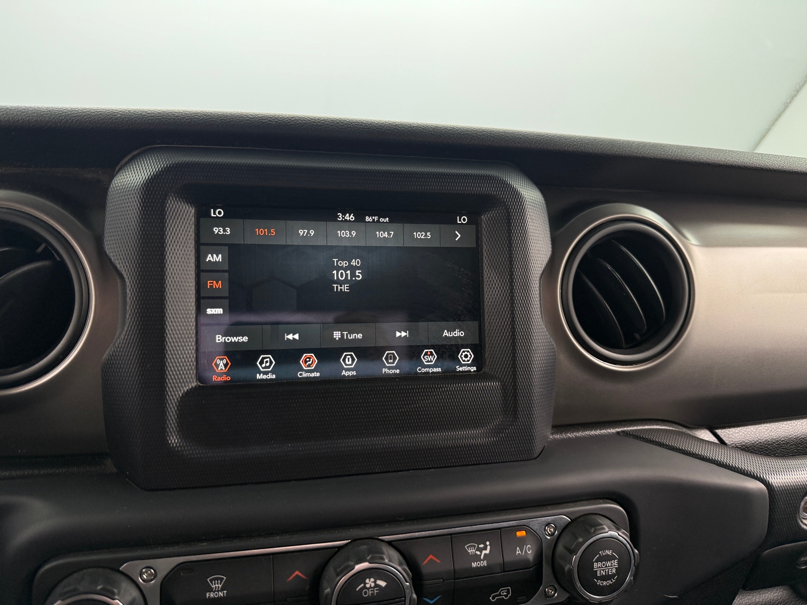 Thumbnail: 2018 Jeep Wrangler - 4