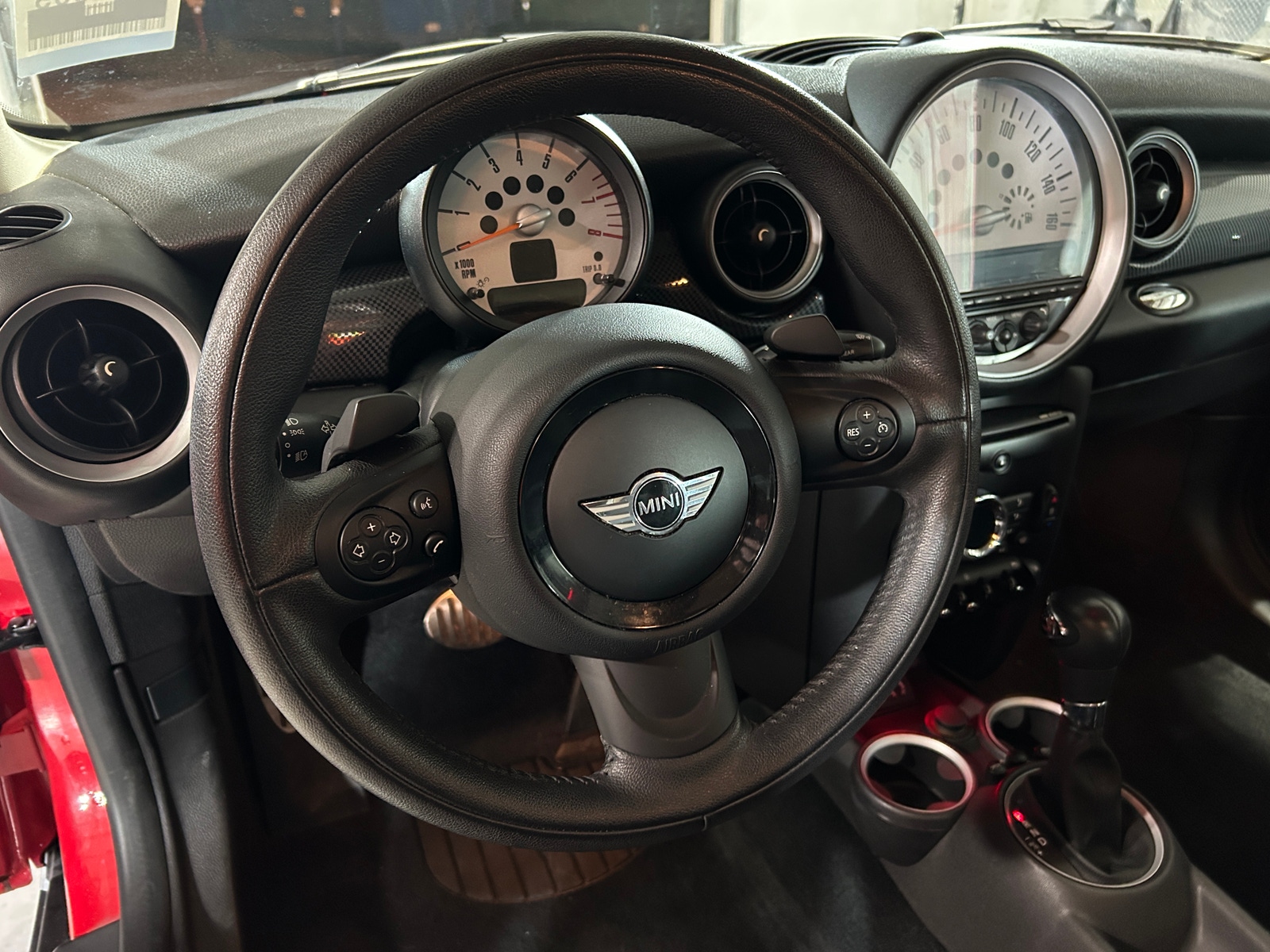 Thumbnail: 2013 MINI Cooper Hardtop - 4