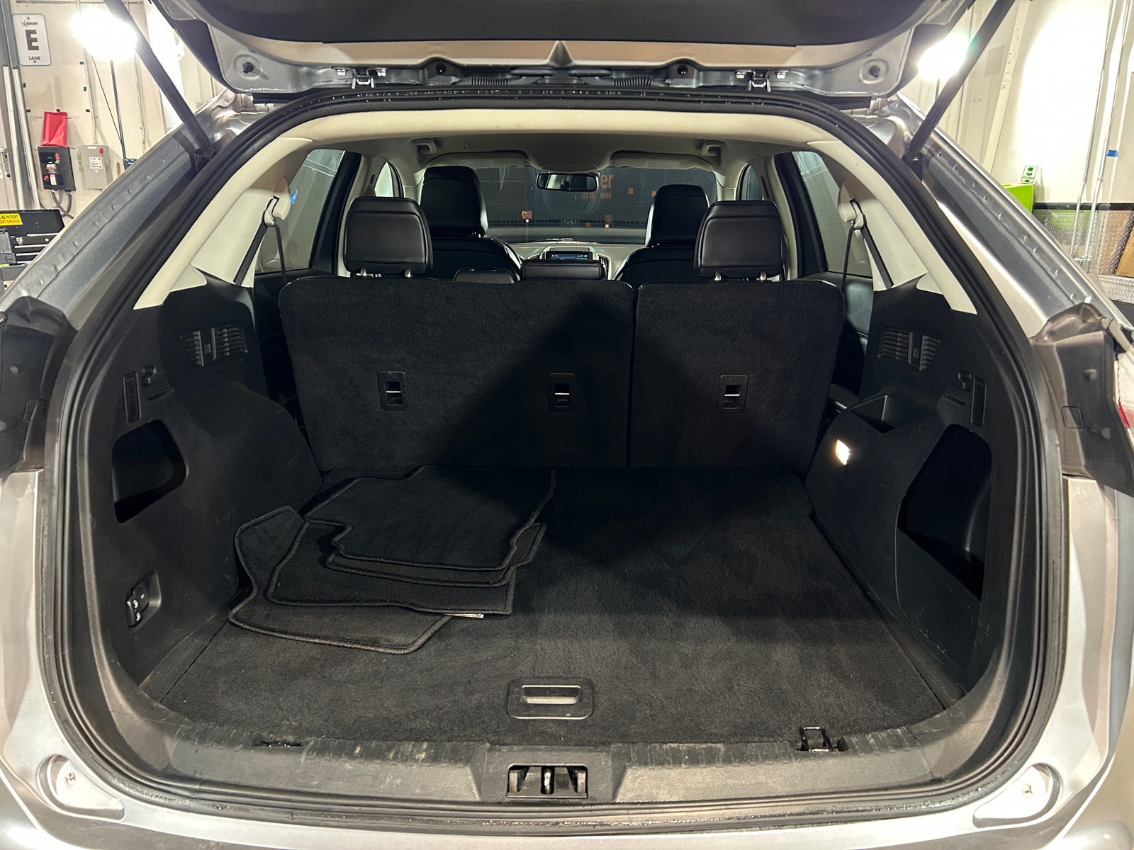 Thumbnail: 2024 Ford Edge - 6