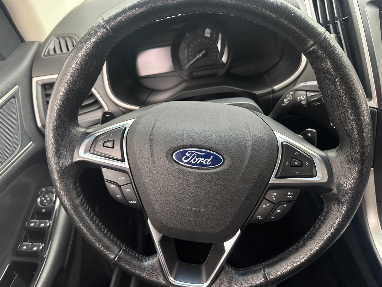 Thumbnail: 2019 Ford Edge - 5