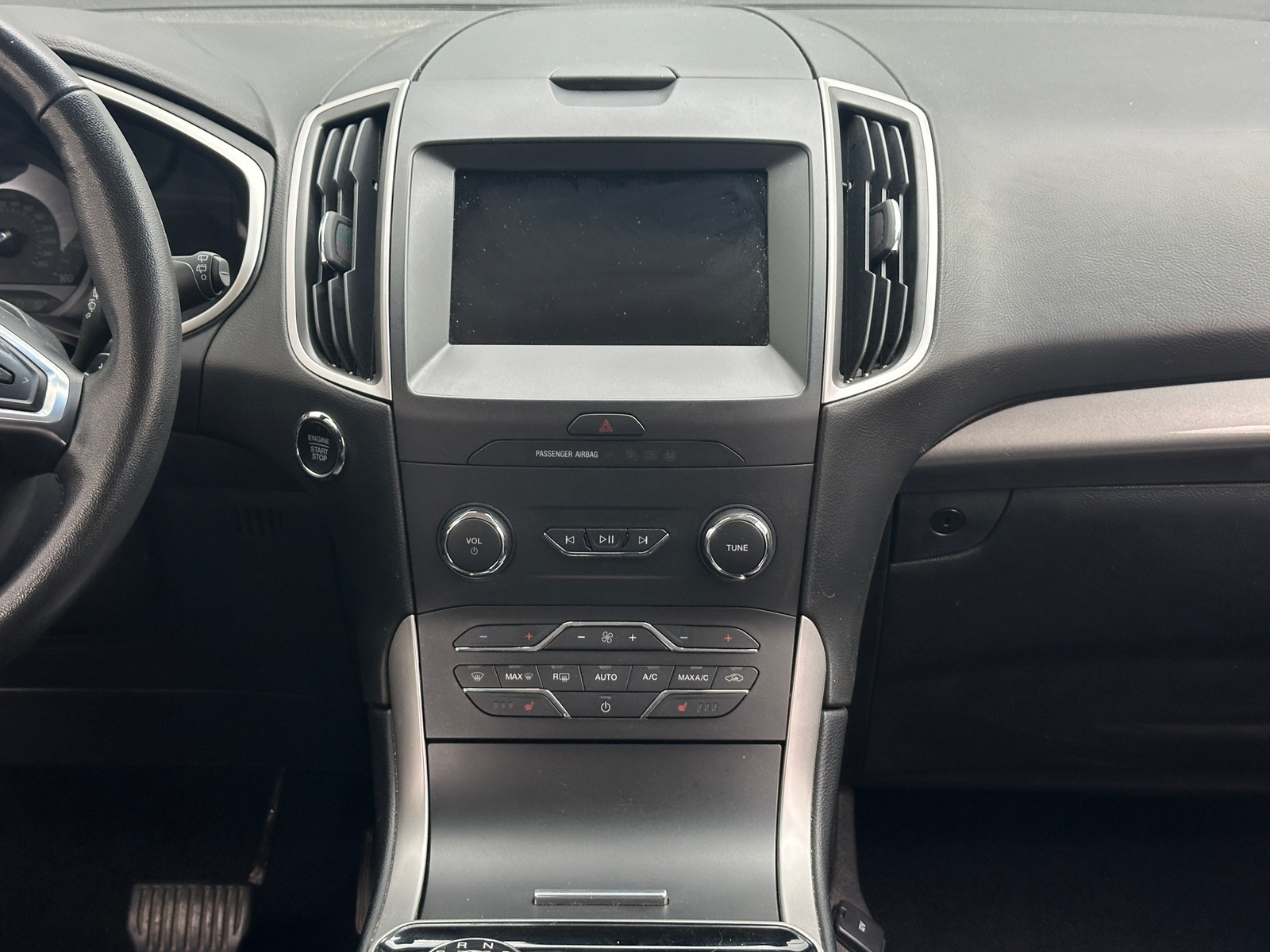 Thumbnail: 2019 Ford Edge - 4
