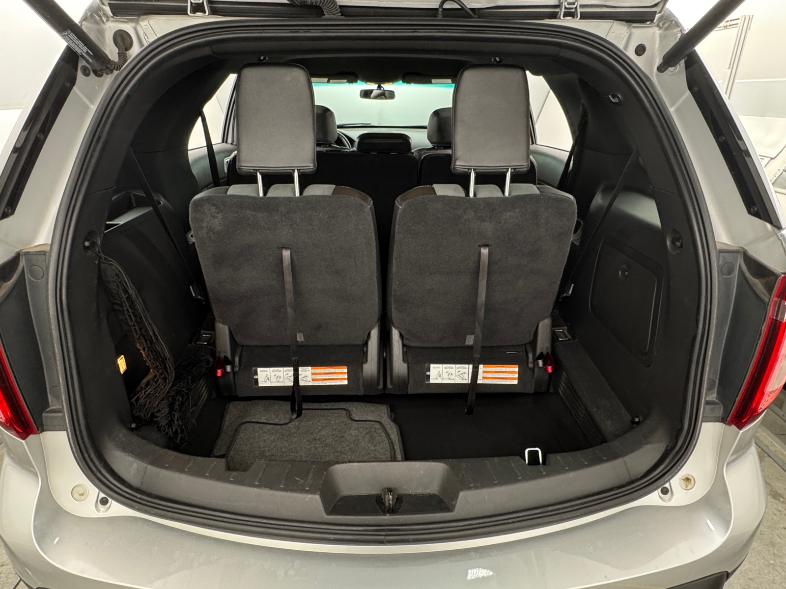 Thumbnail: 2015 Ford Explorer - 7