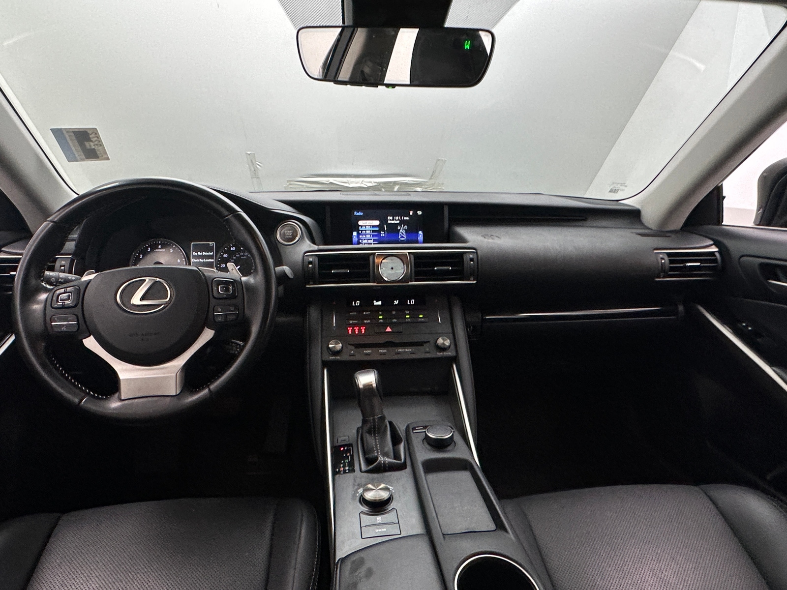 Thumbnail: 2020 Lexus IS - 2