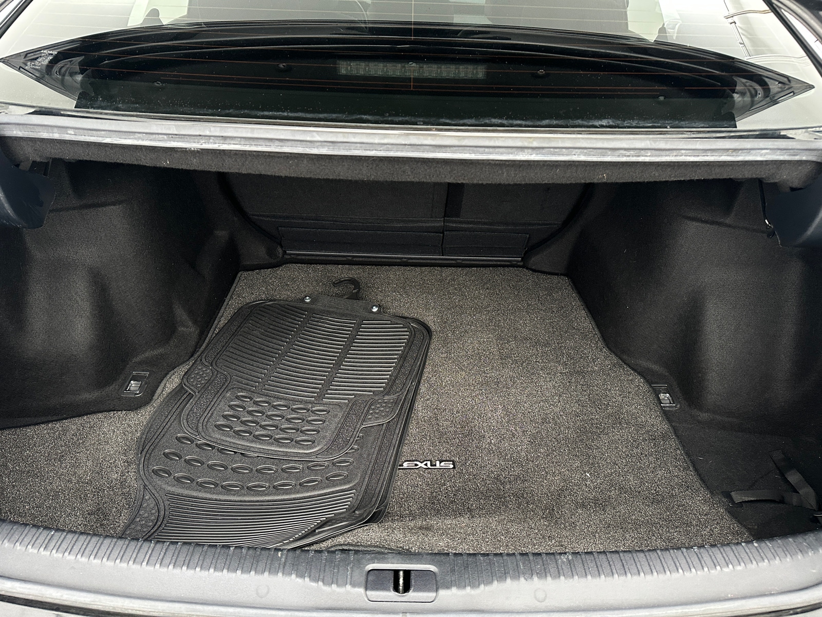 Thumbnail: 2020 Lexus IS - 6