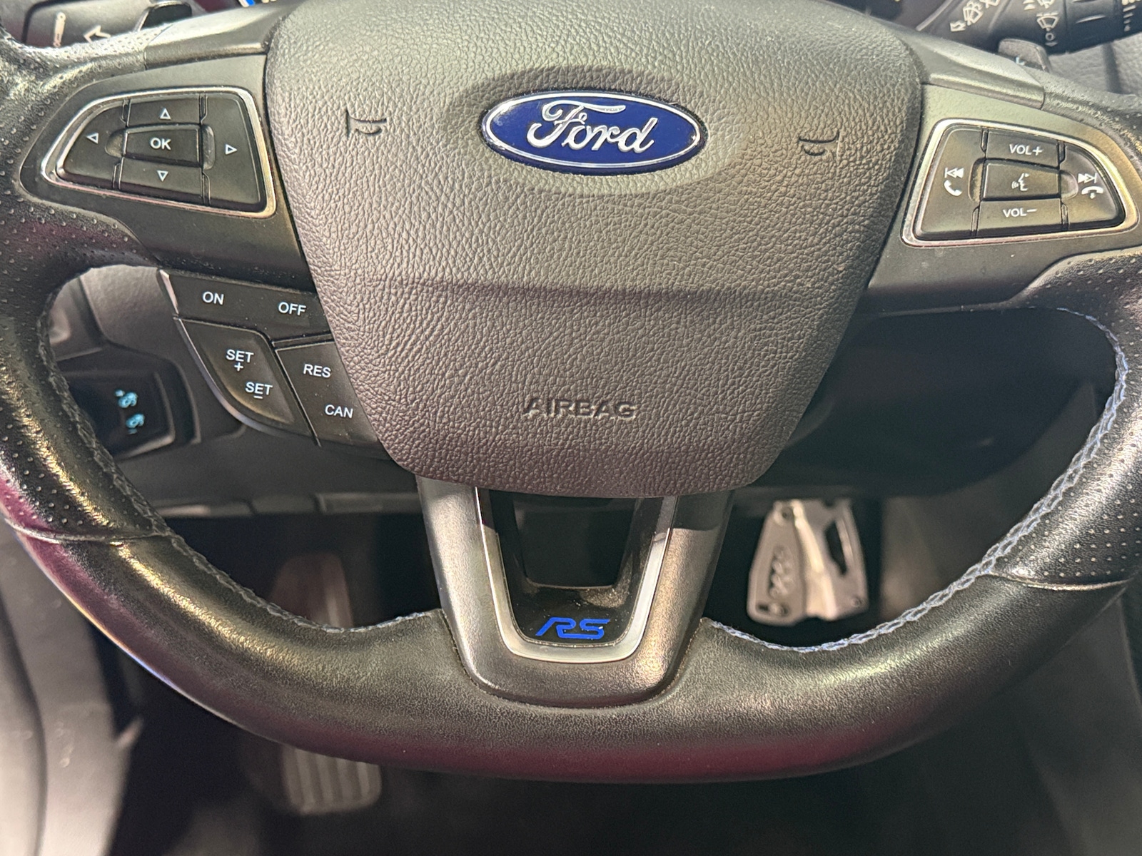 Thumbnail: 2017 Ford Focus - 4