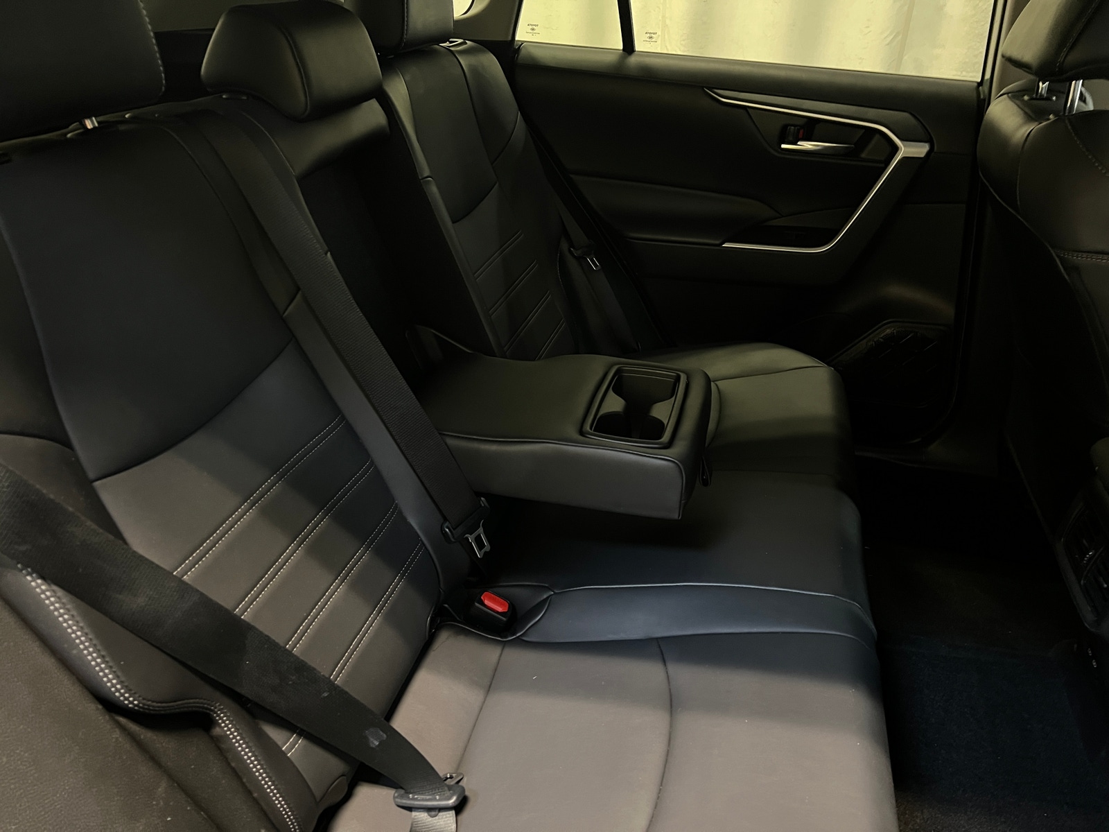 Thumbnail: 2022 Toyota RAV4 - 5