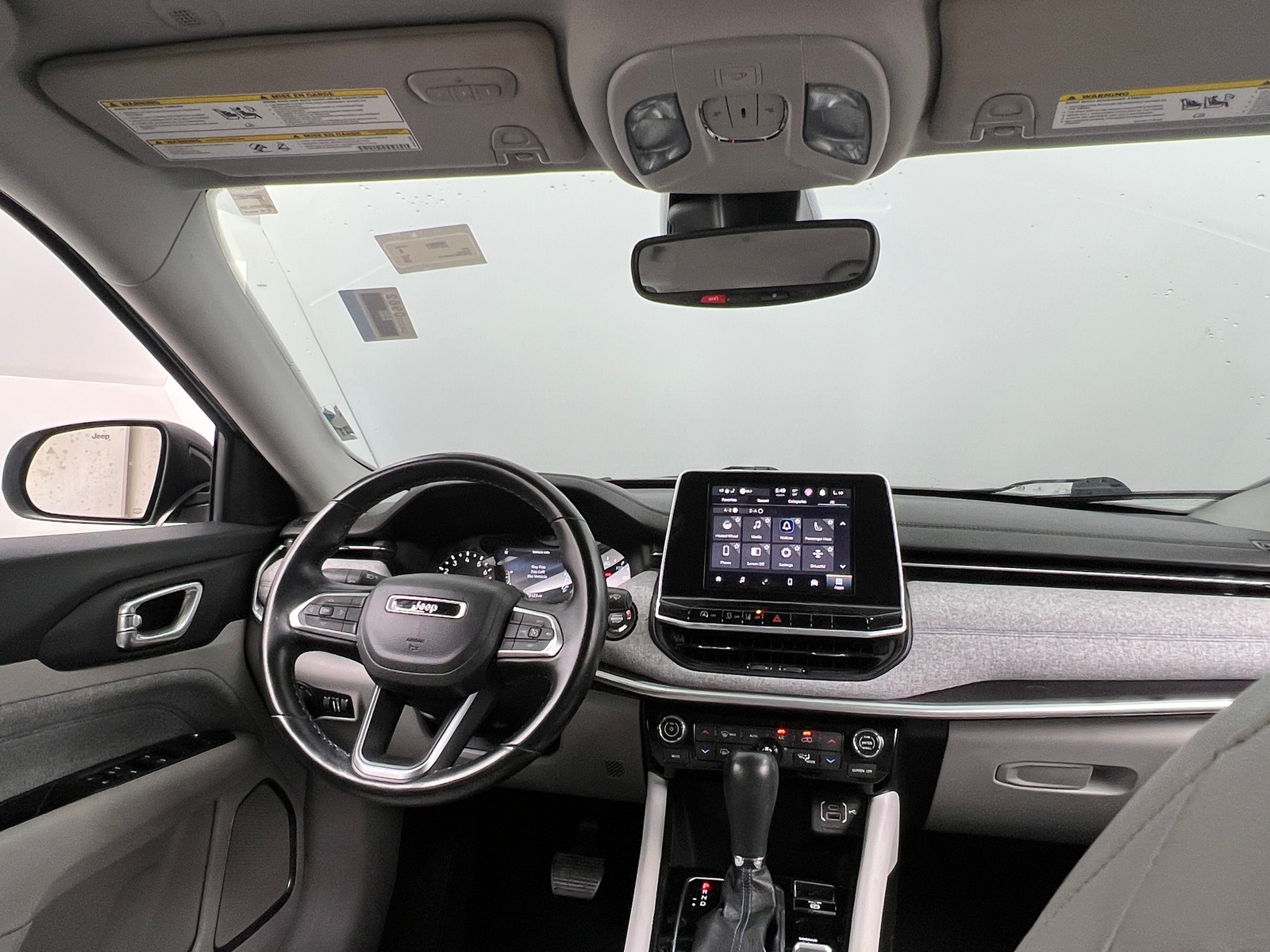 Thumbnail: 2022 Jeep Compass - 3