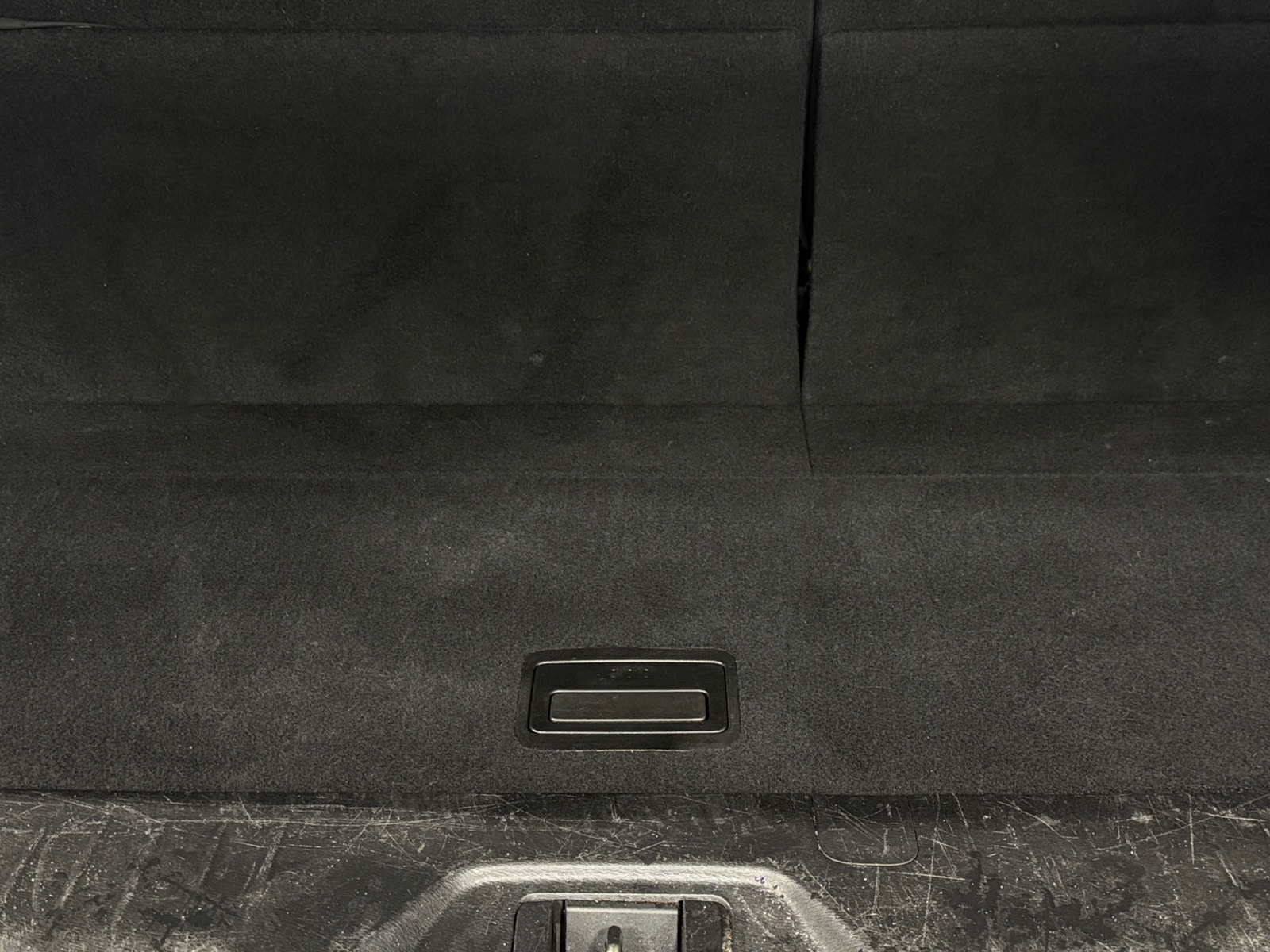 Thumbnail: 2021 Nissan Armada - 6