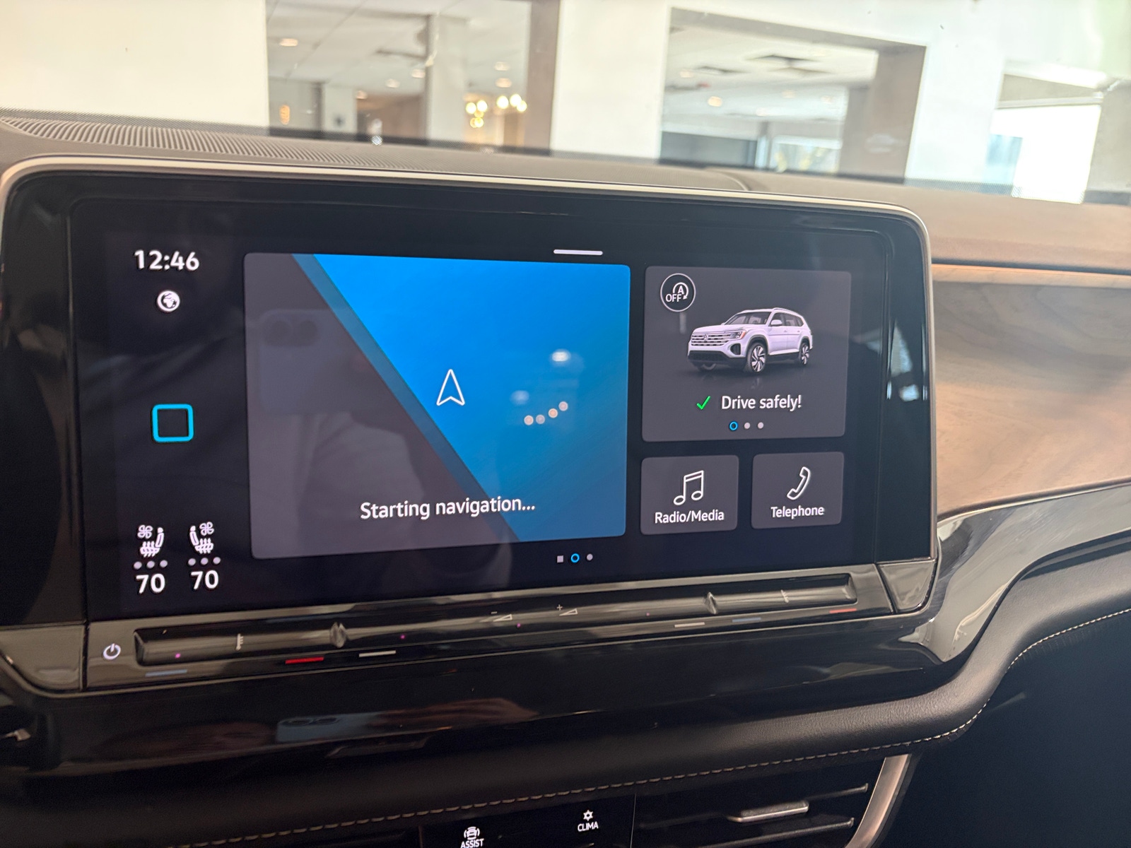 Thumbnail: 2025 Volkswagen Atlas - 4