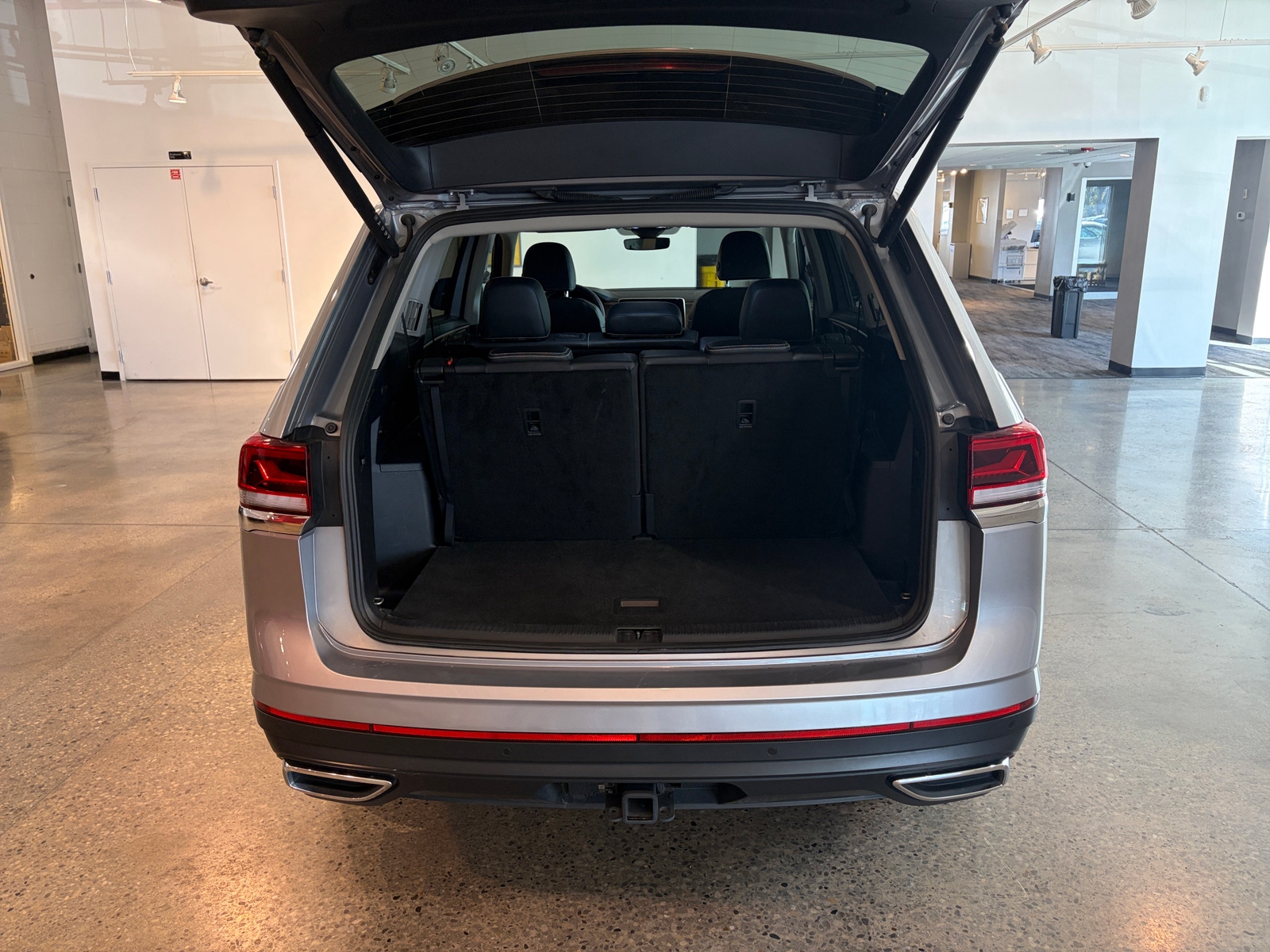 Thumbnail: 2025 Volkswagen Atlas - 6