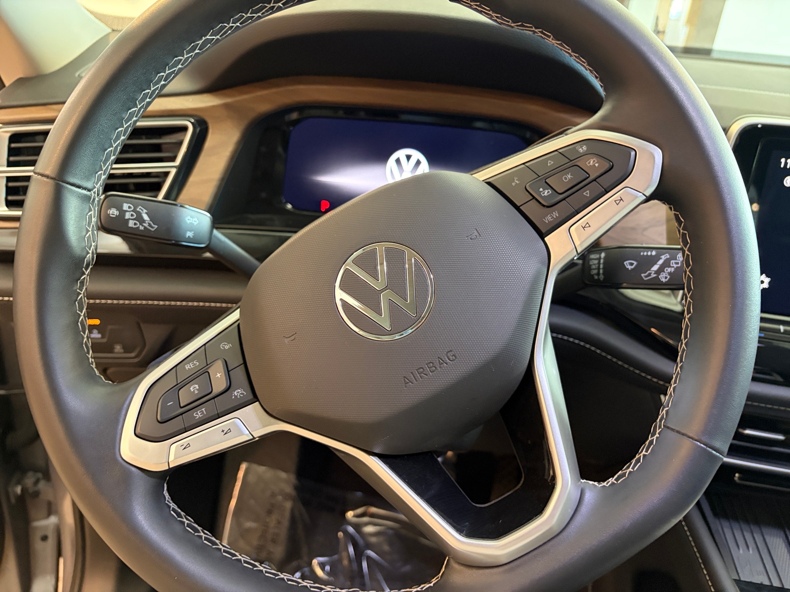 Thumbnail: 2025 Volkswagen Atlas - 5