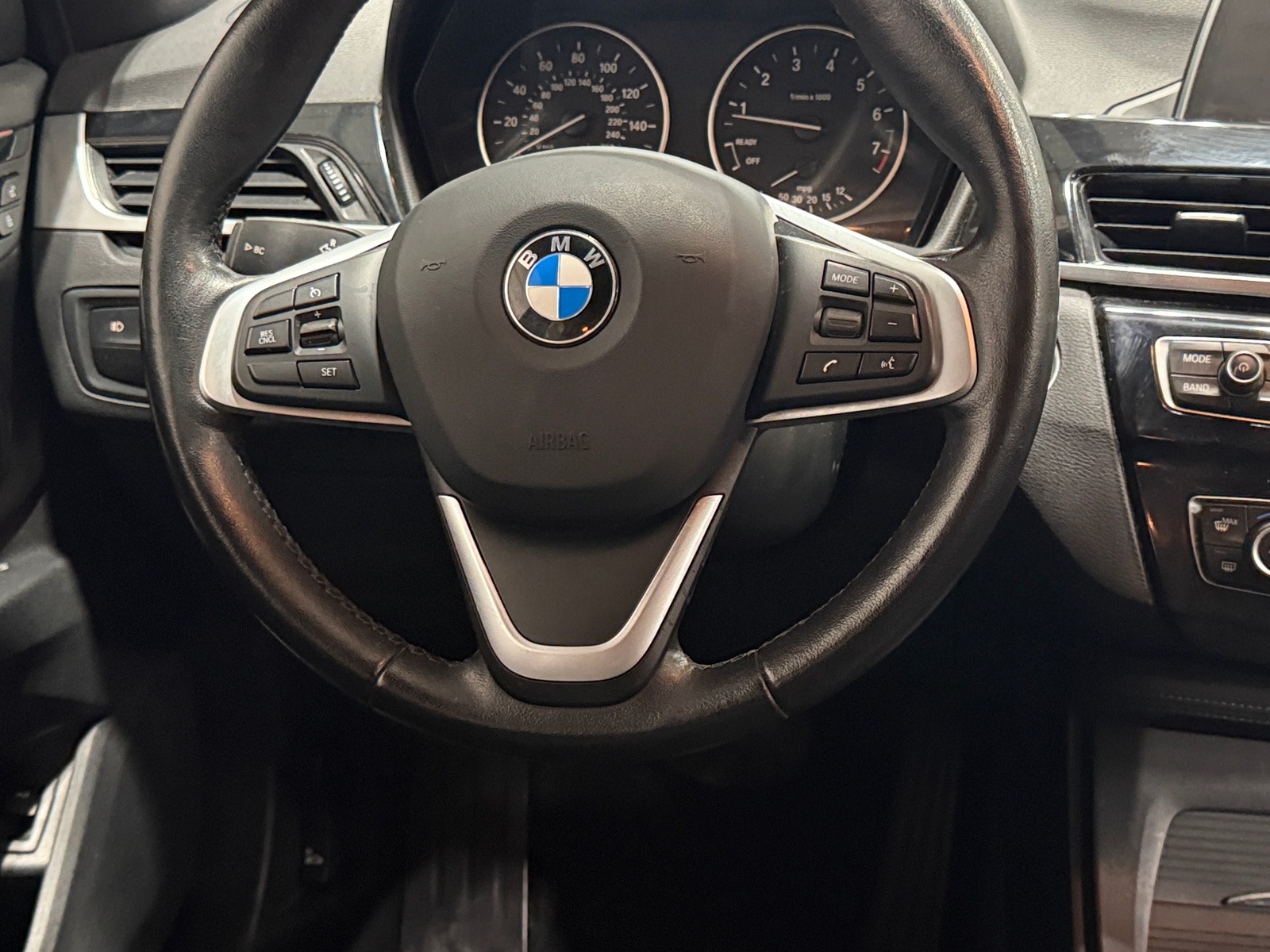 Thumbnail: 2017 BMW X1 - 4