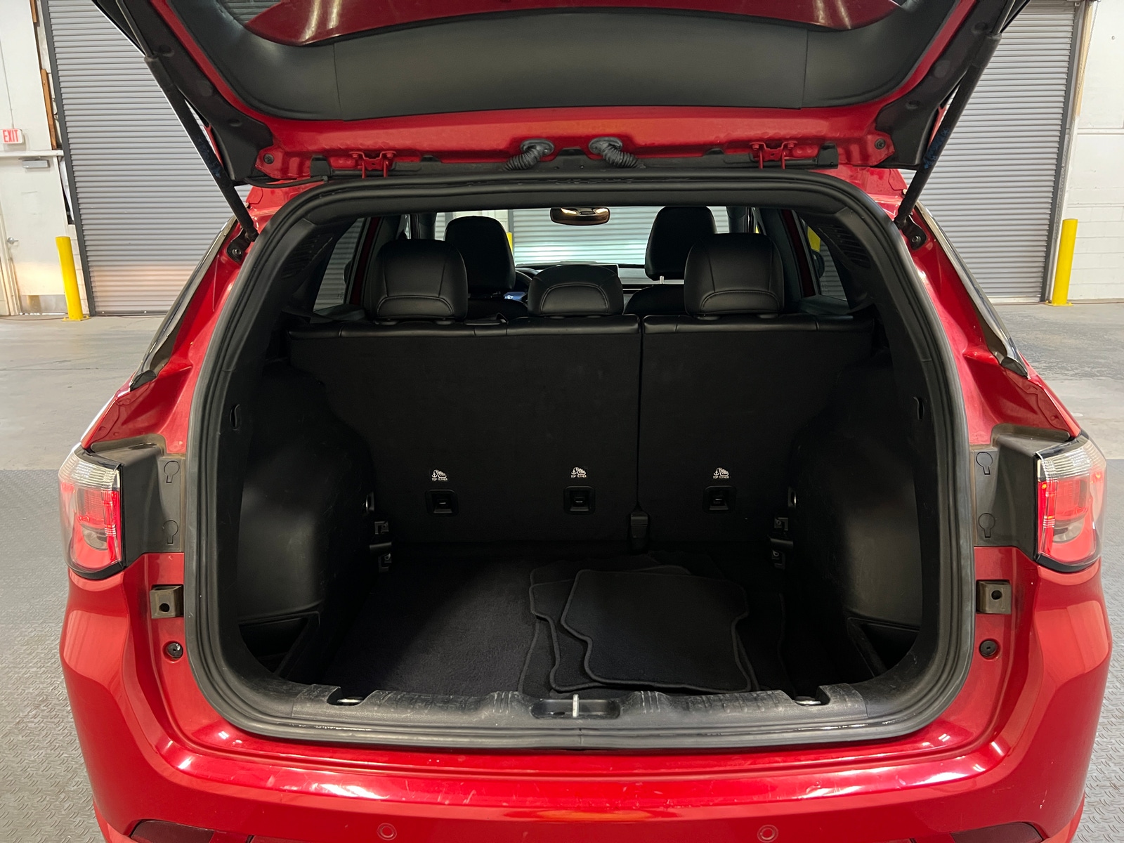 Thumbnail: 2023 Jeep Compass - 6