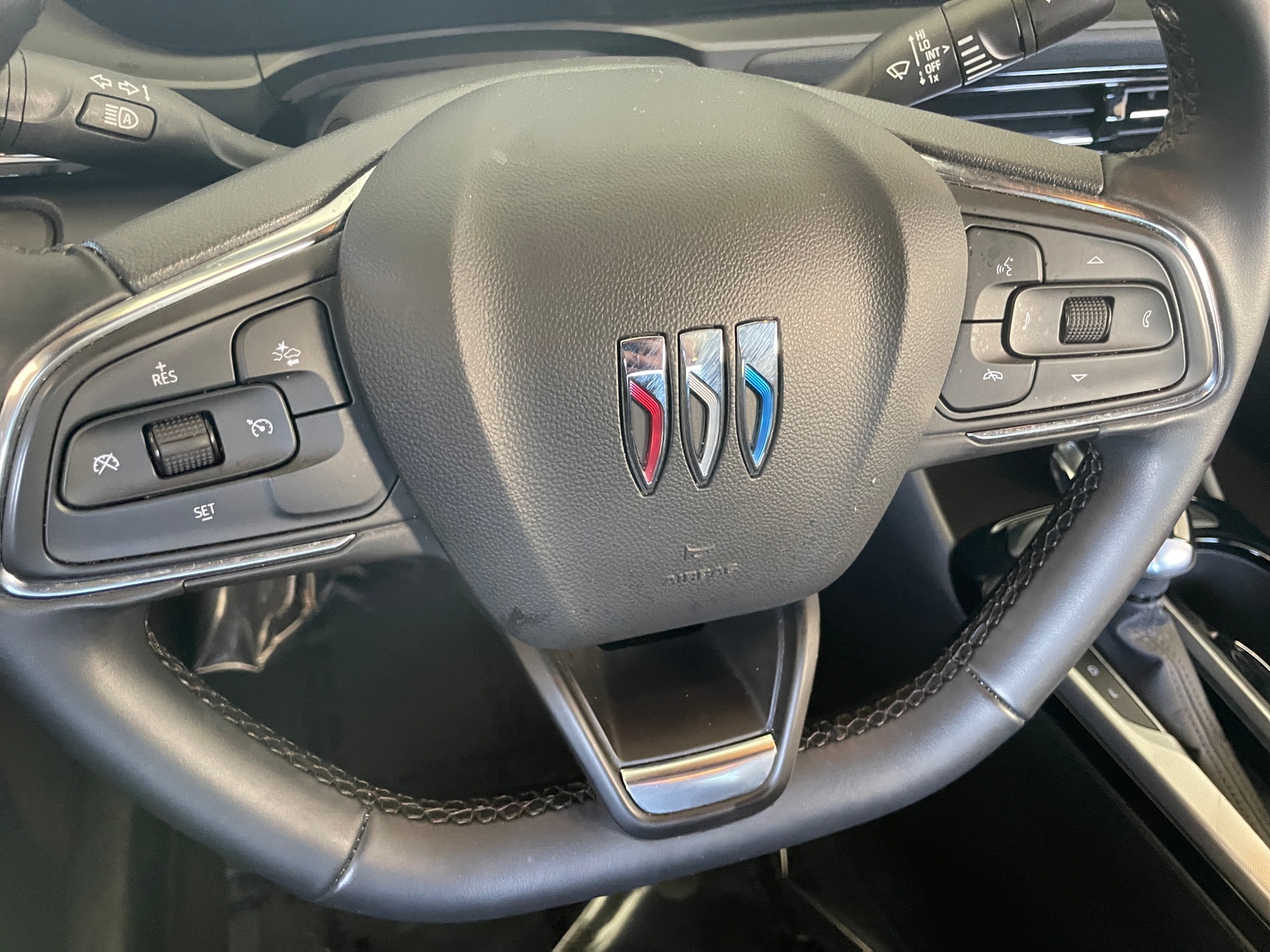 Thumbnail: 2025 Buick Envista - 4