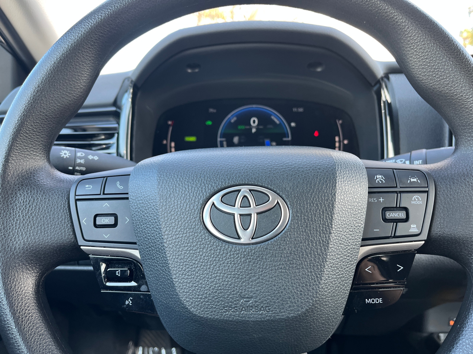 Thumbnail: 2025 Toyota Camry - 5