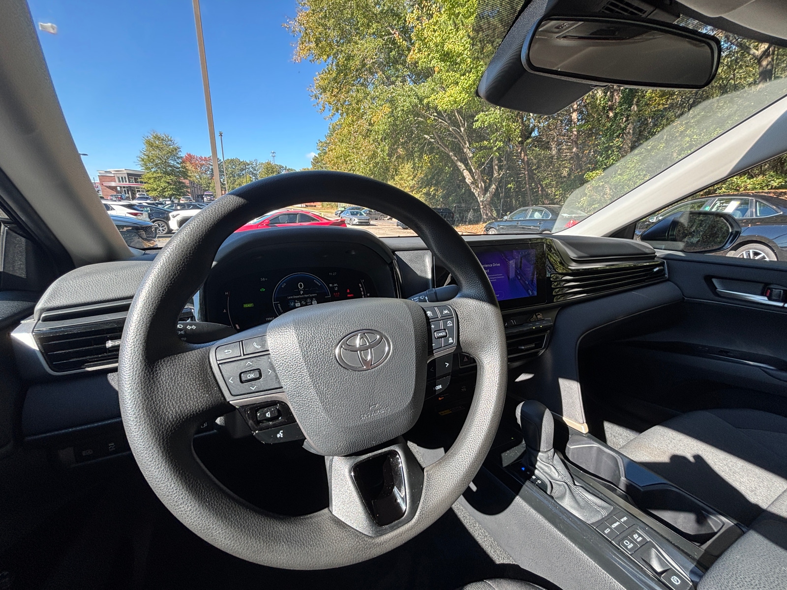 Thumbnail: 2025 Toyota Camry - 3