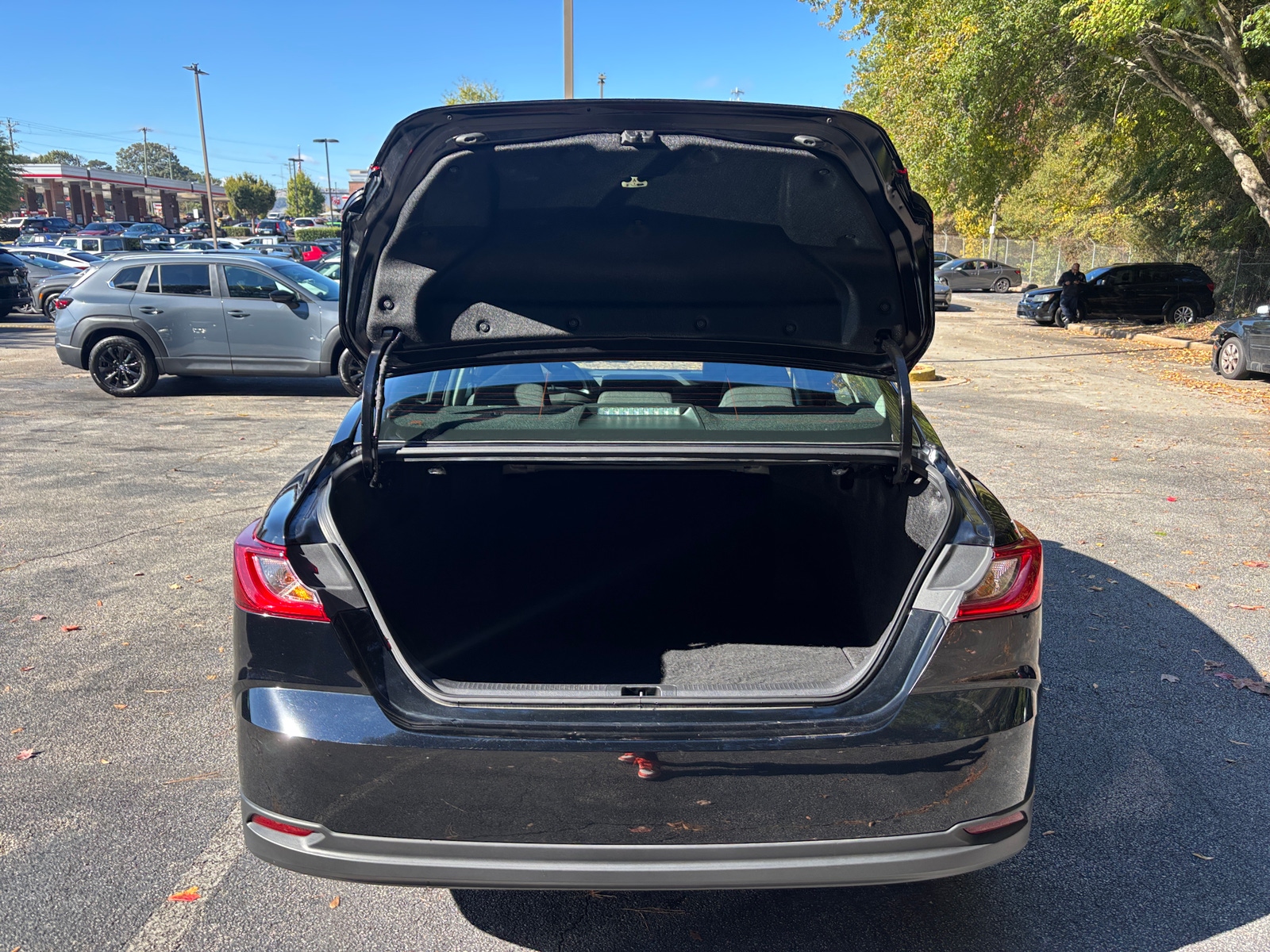 Thumbnail: 2025 Toyota Camry - 6