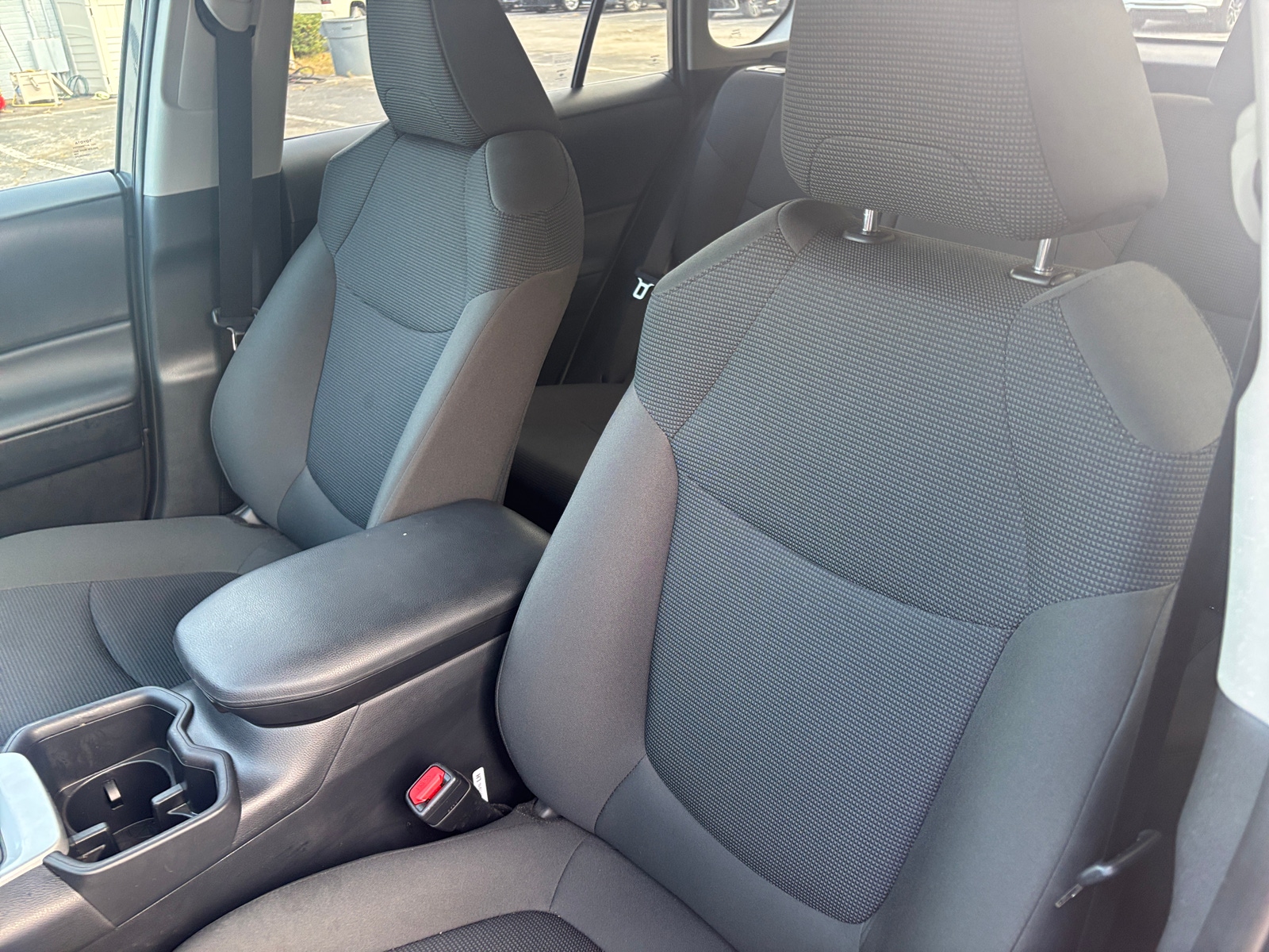 Thumbnail: 2025 Toyota RAV4 - 2