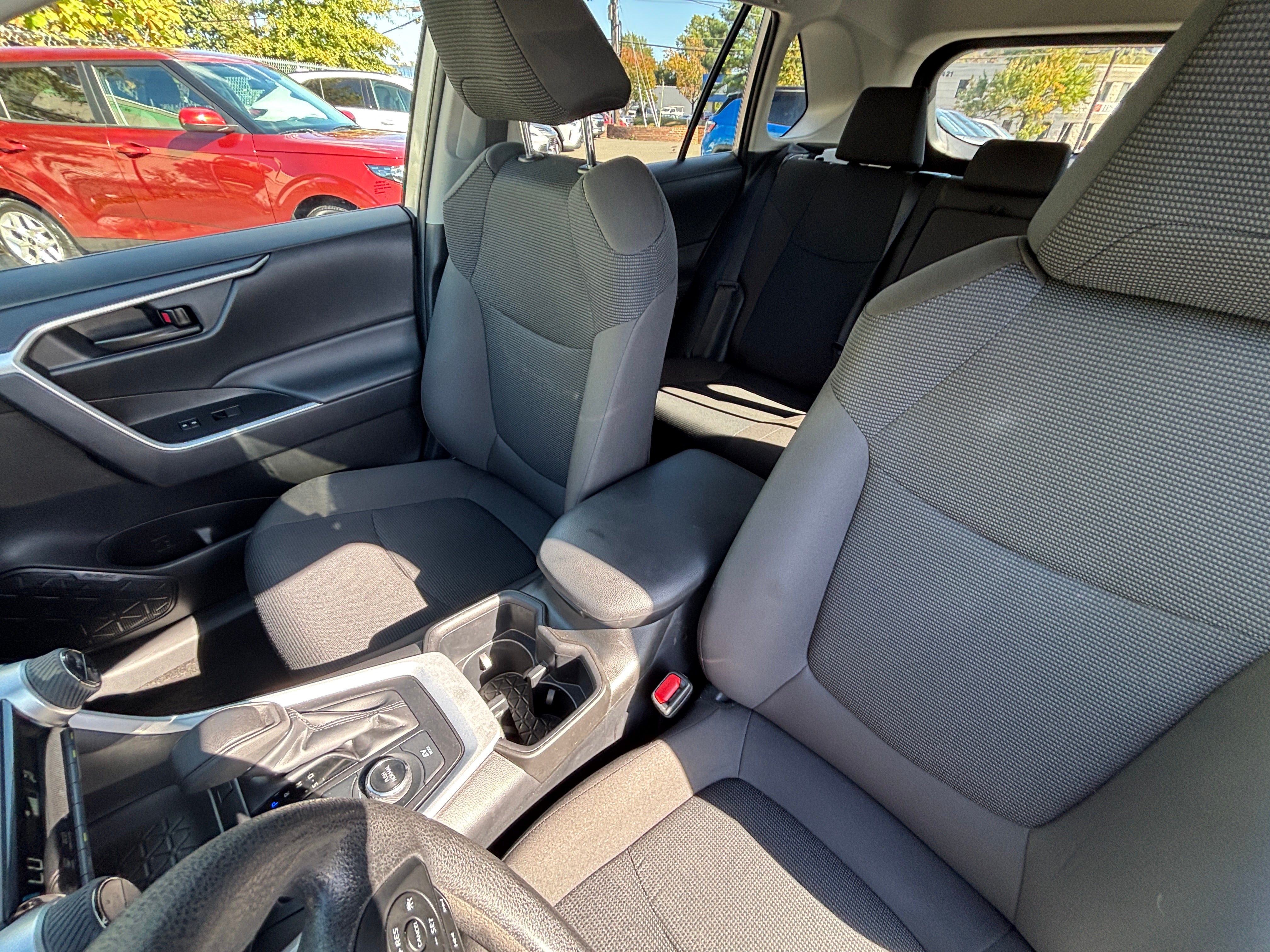 Thumbnail: 2025 Toyota RAV4 - 2