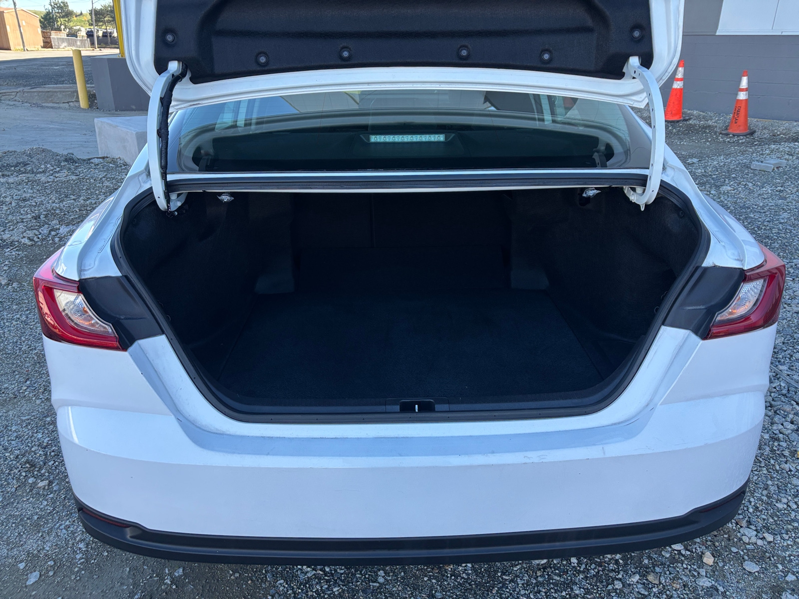 Thumbnail: 2025 Toyota Camry - 5