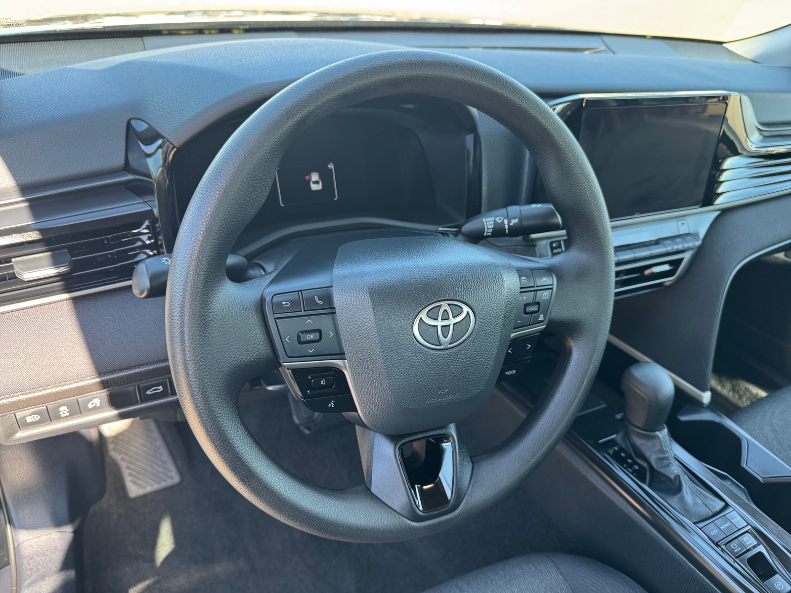 Thumbnail: 2025 Toyota Camry - 5