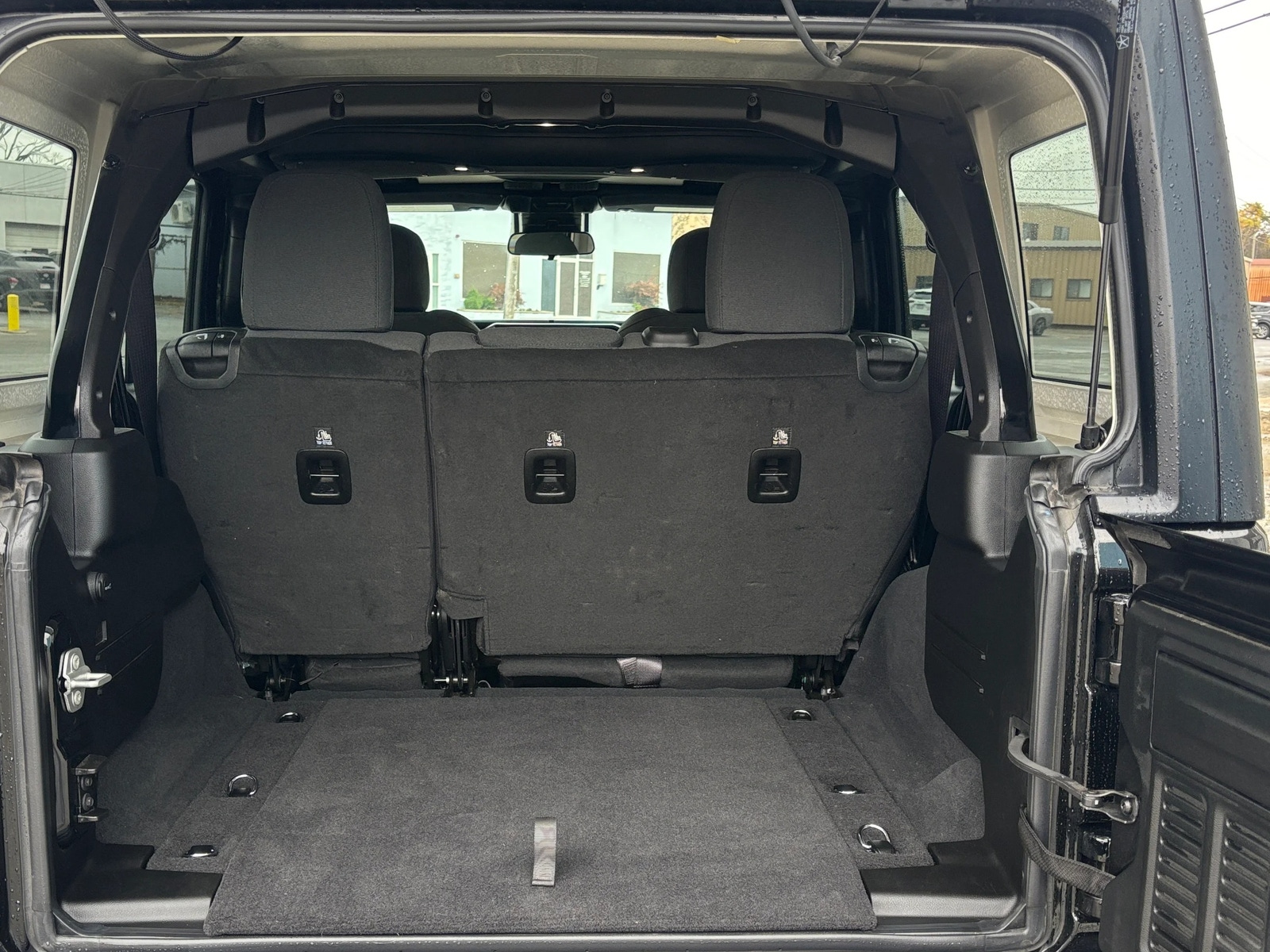 Thumbnail: 2025 Jeep Wrangler - 5