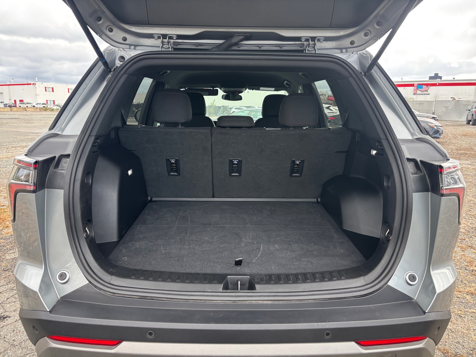 Thumbnail: 2025 Chevrolet Equinox - 5