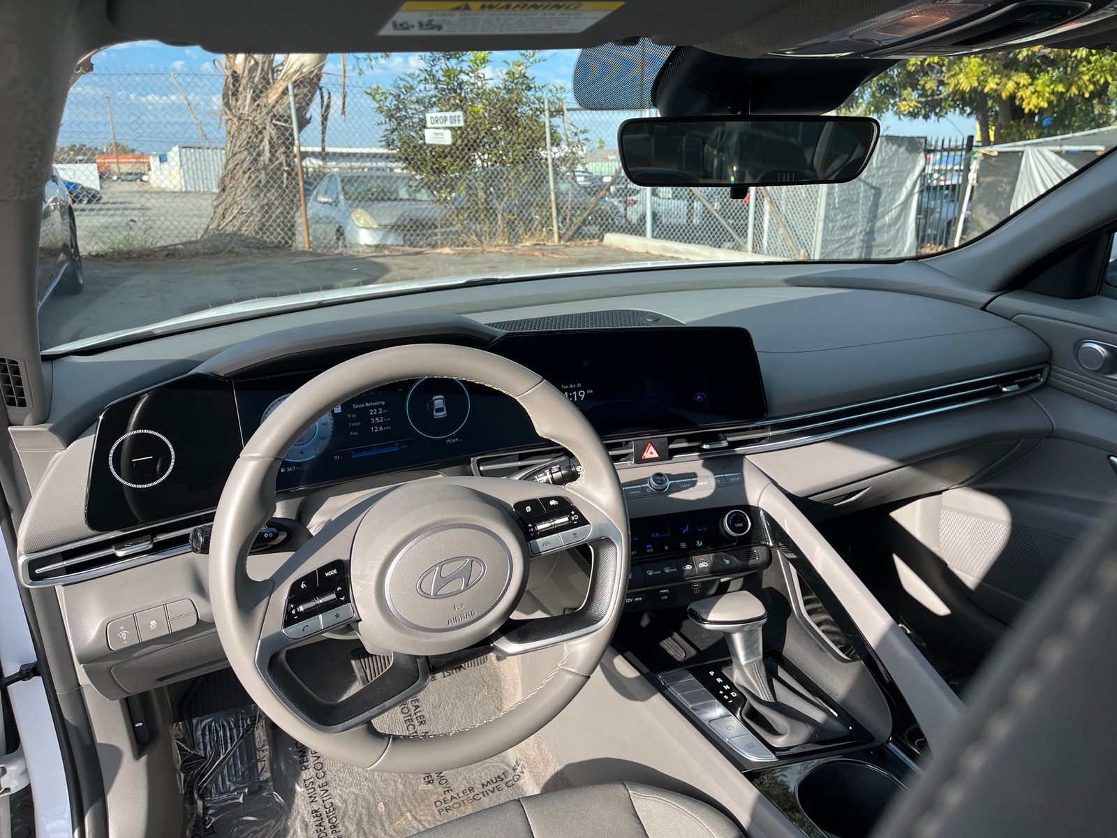 Thumbnail: 2025 Hyundai Elantra - 3