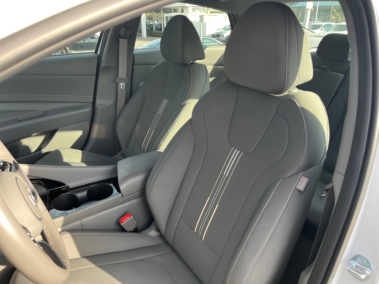 Thumbnail: 2025 Hyundai Elantra - 2