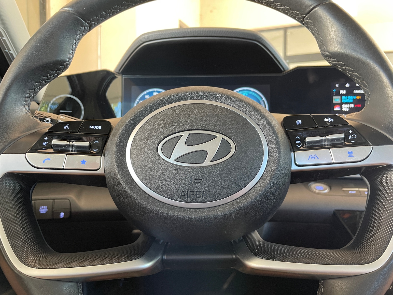 Thumbnail: 2025 Hyundai Elantra - 5