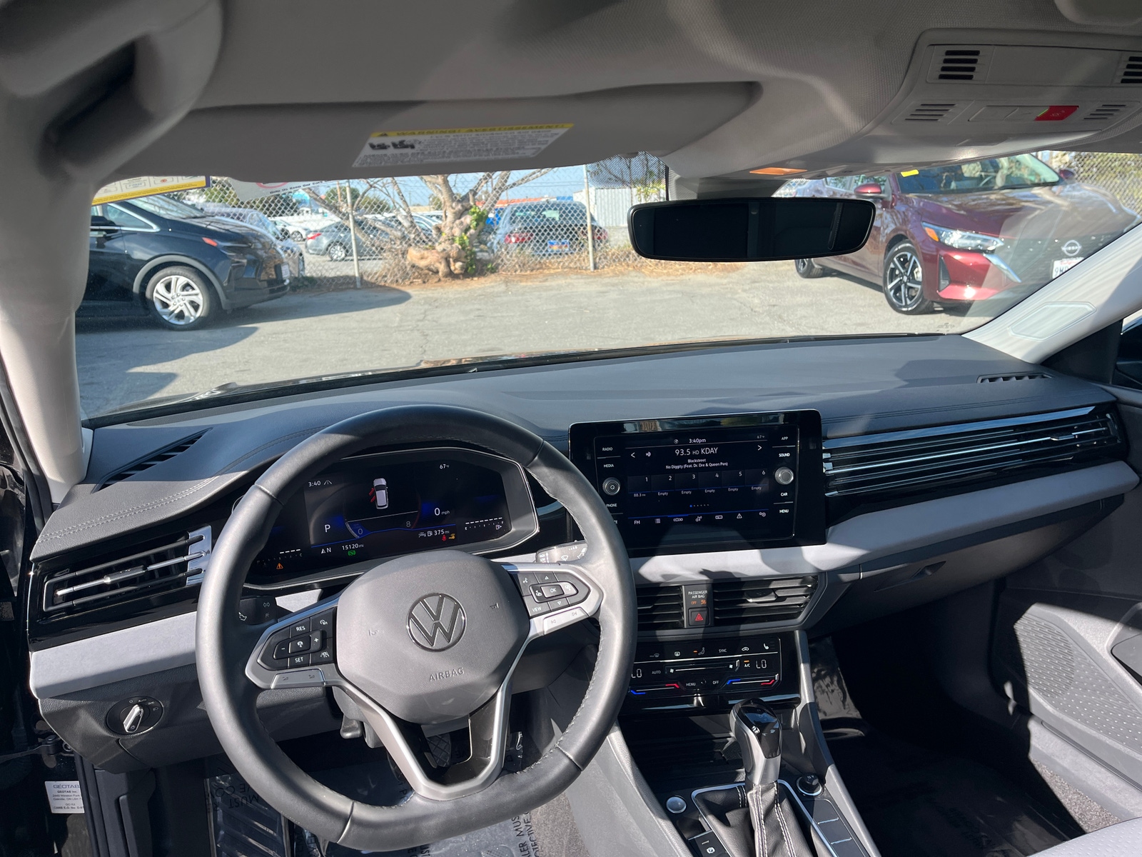 Thumbnail: 2025 Volkswagen Jetta - 2