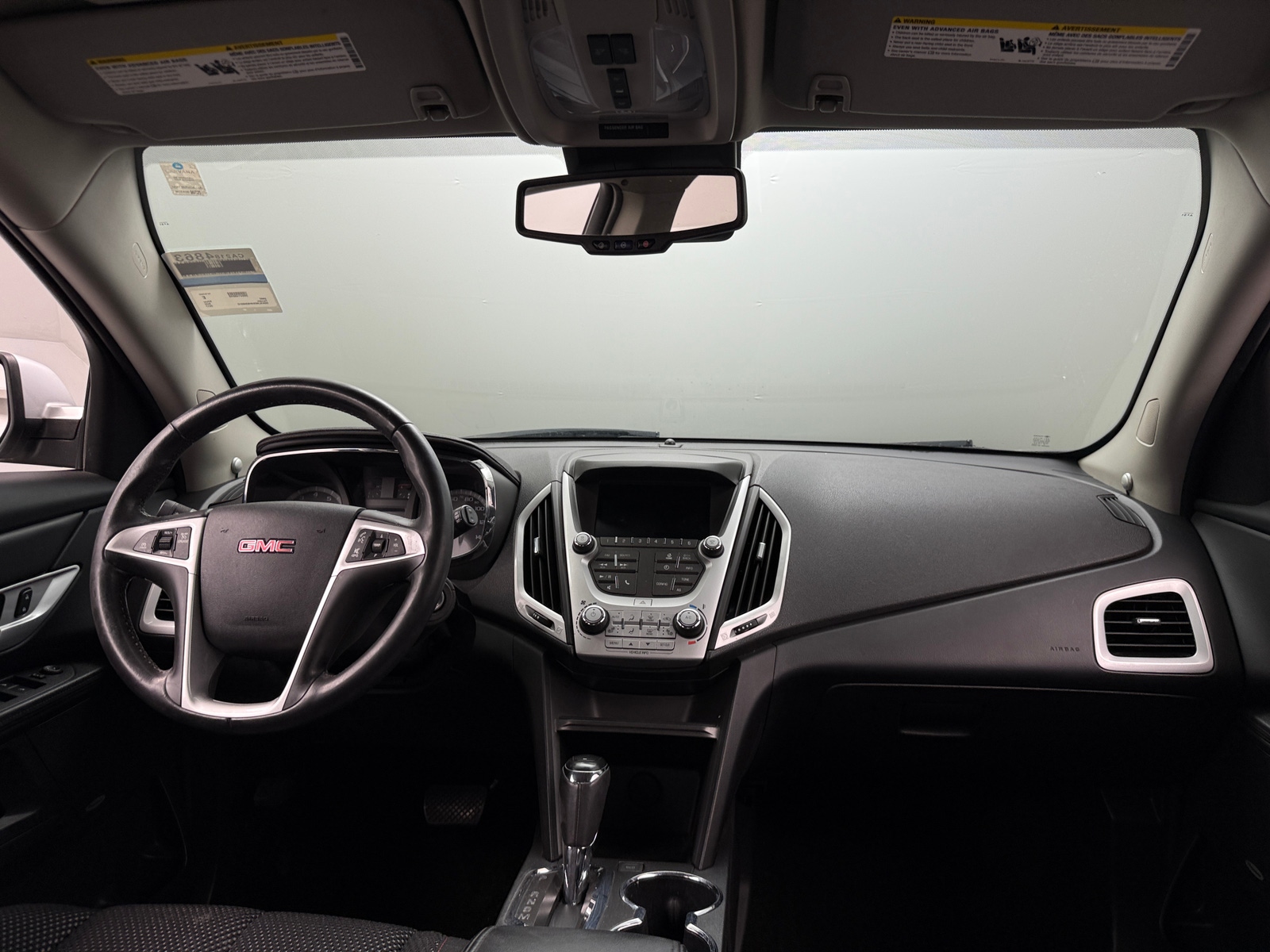Thumbnail: 2017 GMC Terrain - 3