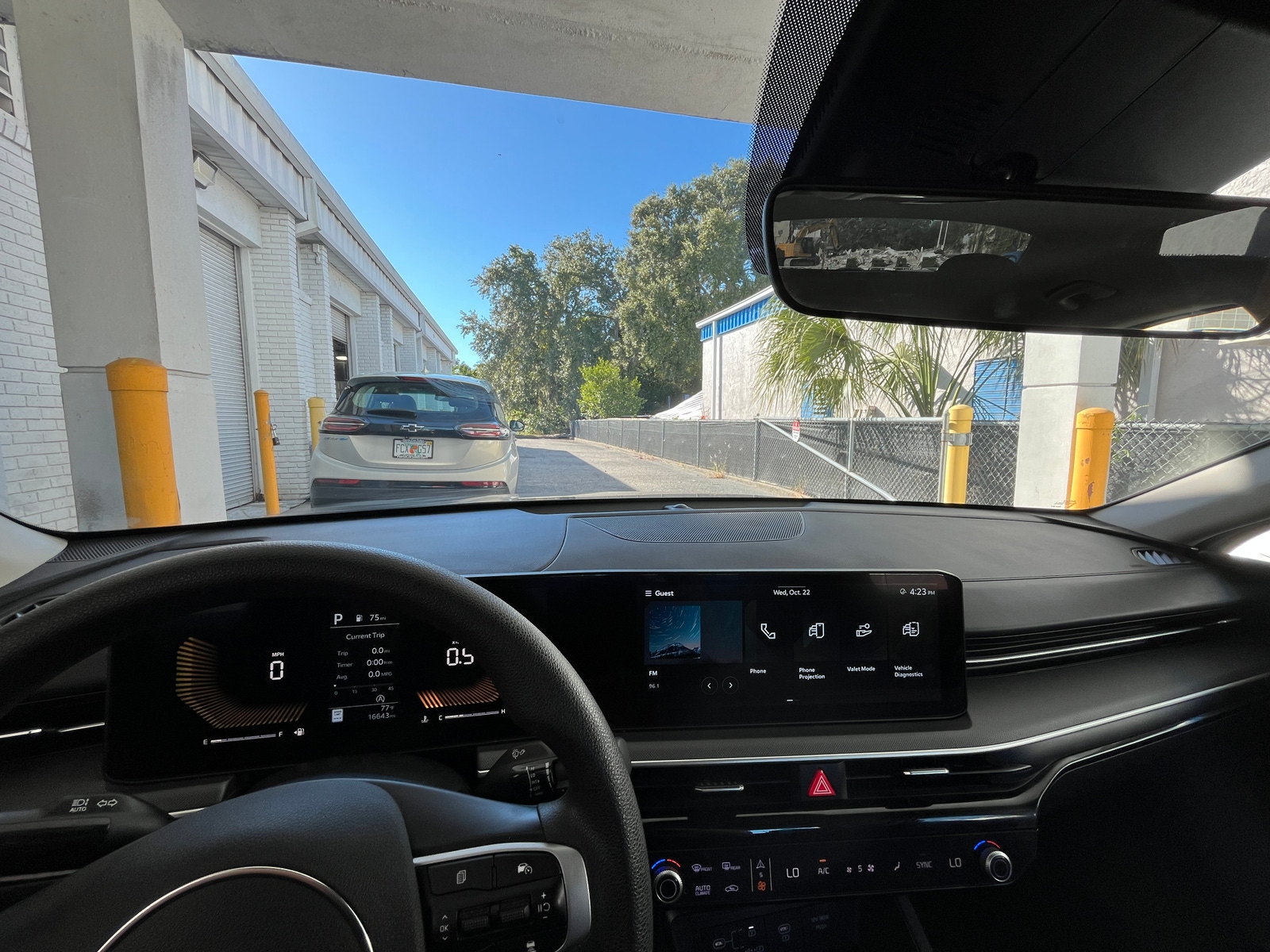 Thumbnail: 2025 Kia K5 - 3