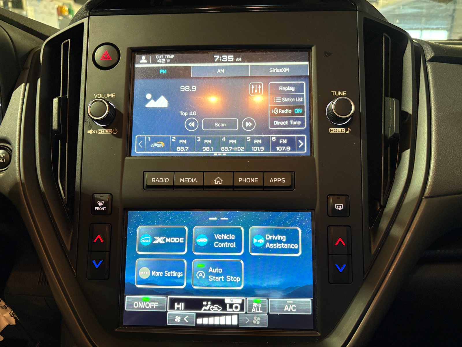 Thumbnail: 2024 Subaru Crosstrek - 4