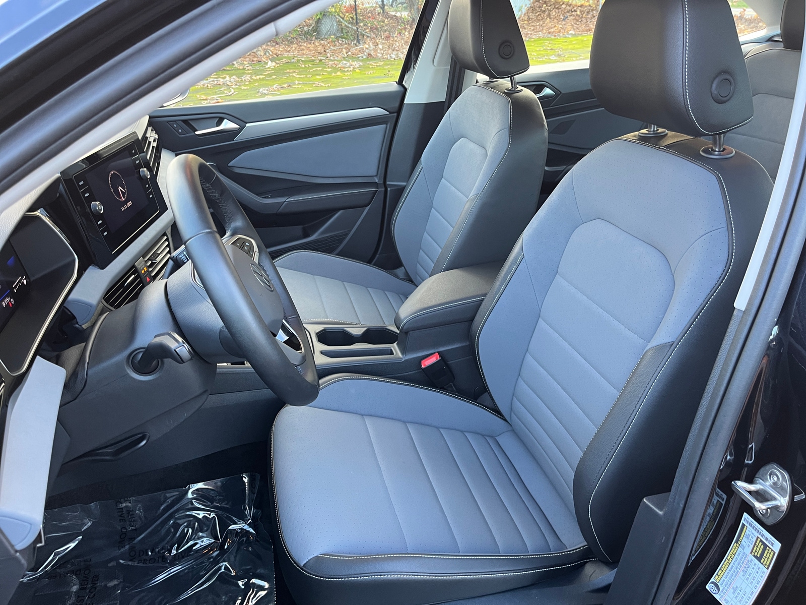 Thumbnail: 2025 Volkswagen Jetta - 2