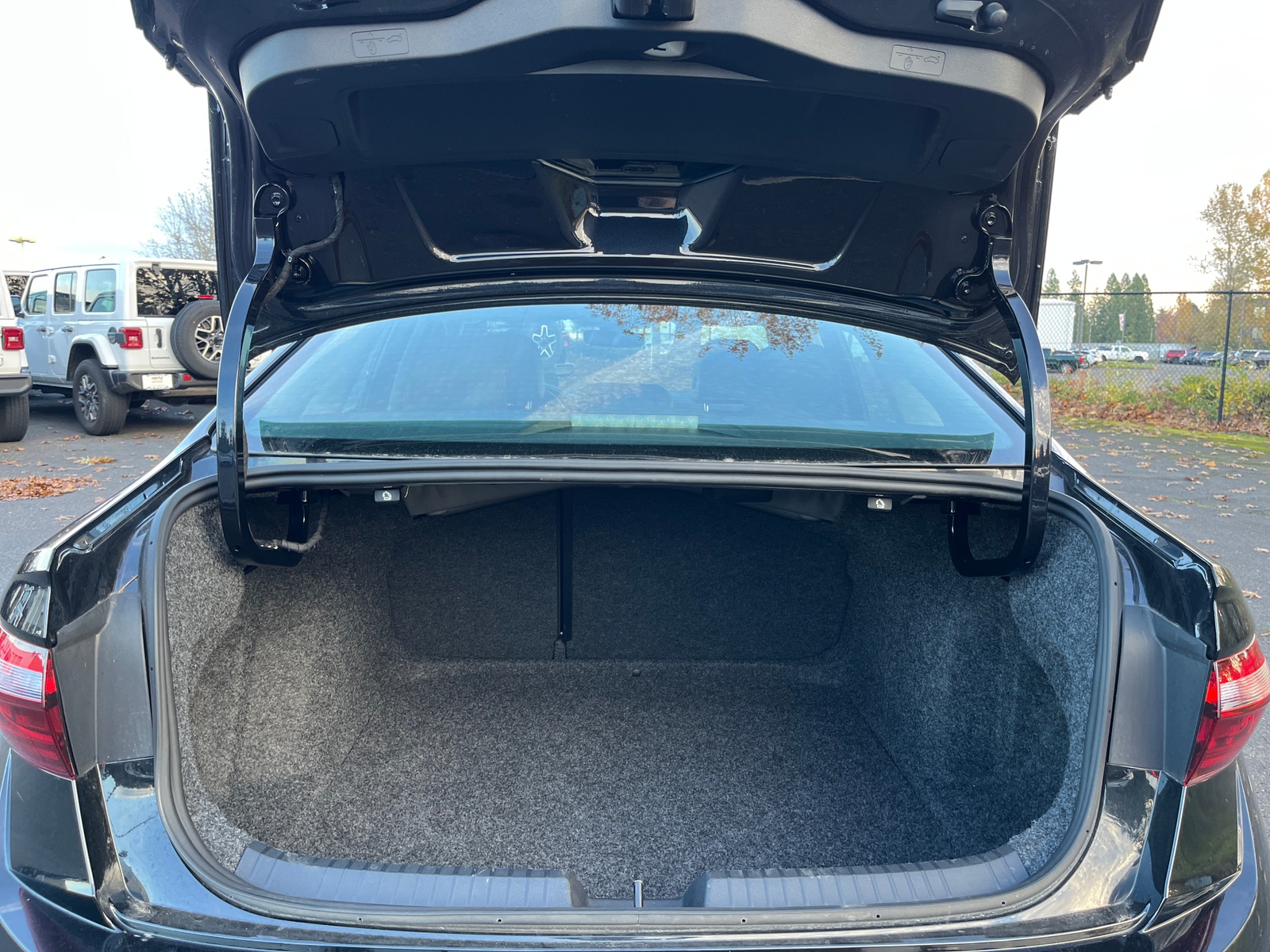 Thumbnail: 2025 Volkswagen Jetta - 6