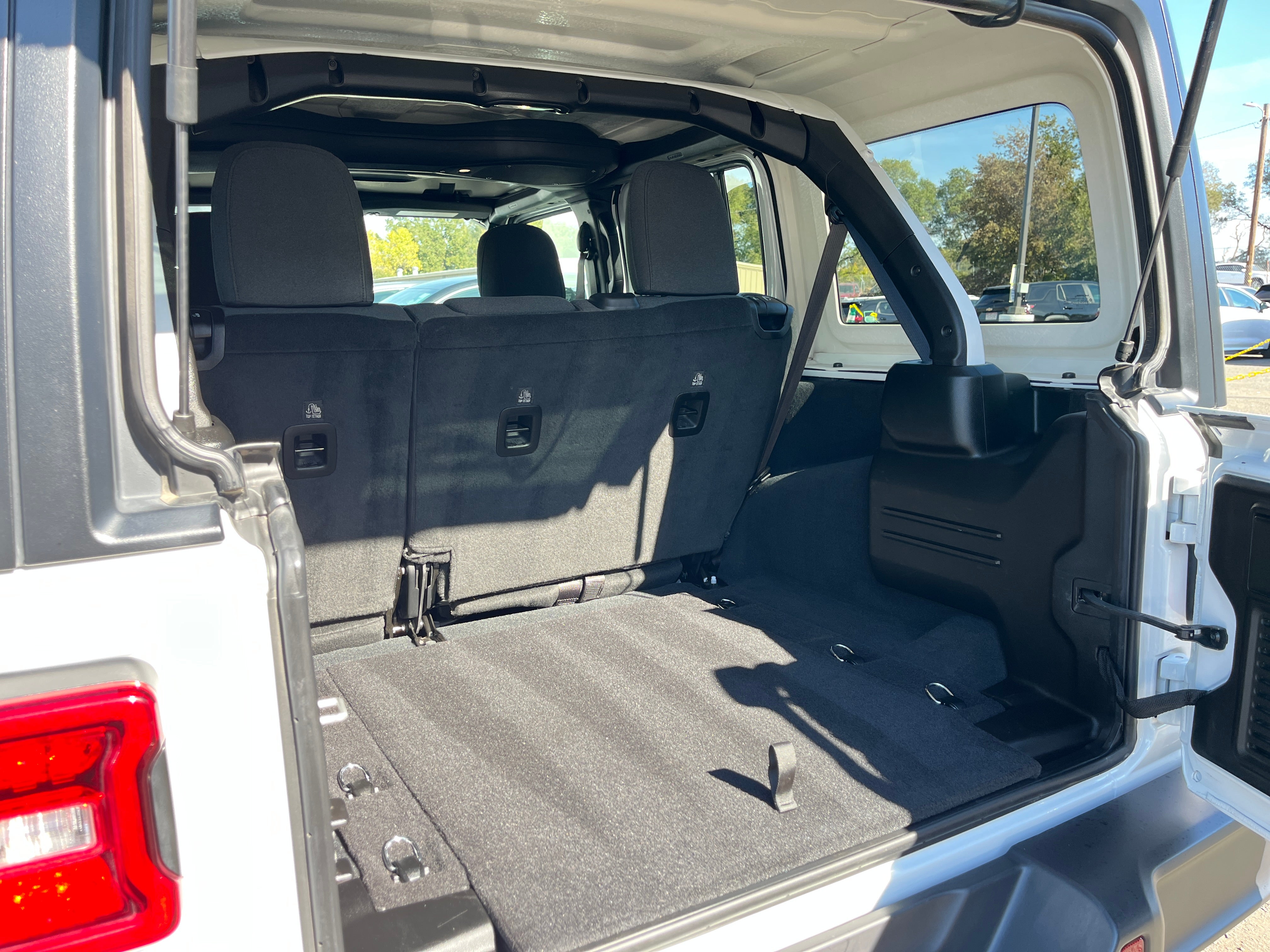 Thumbnail: 2025 Jeep Wrangler - 6