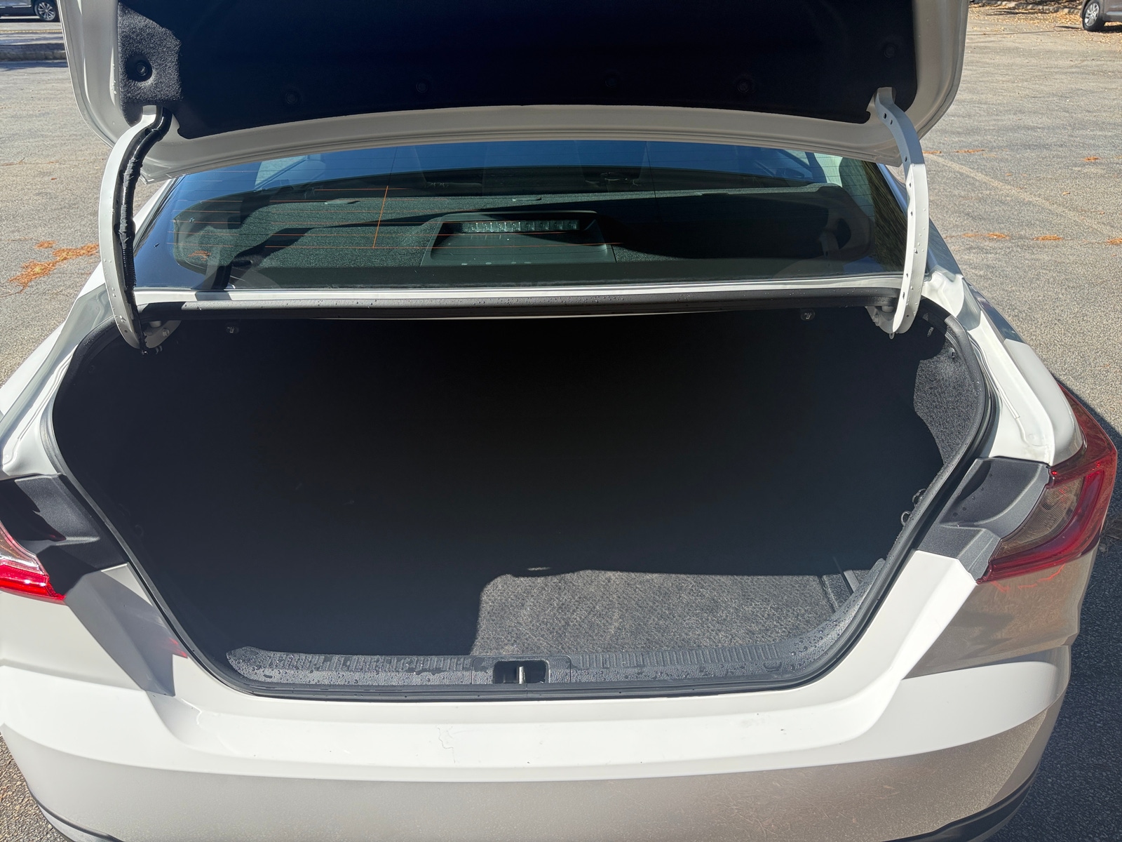 Thumbnail: 2025 Toyota Camry - 6