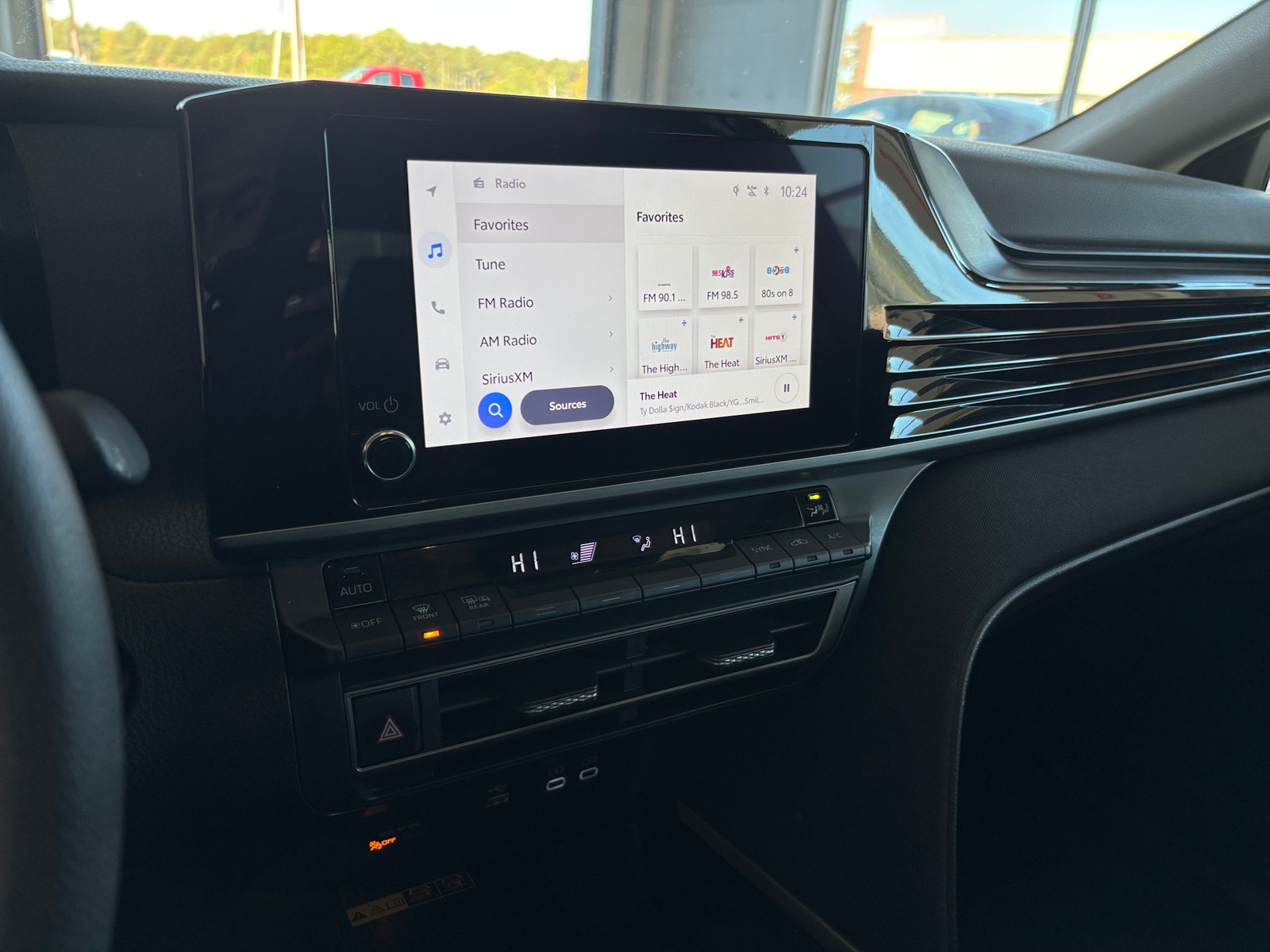 Thumbnail: 2025 Toyota Camry - 4