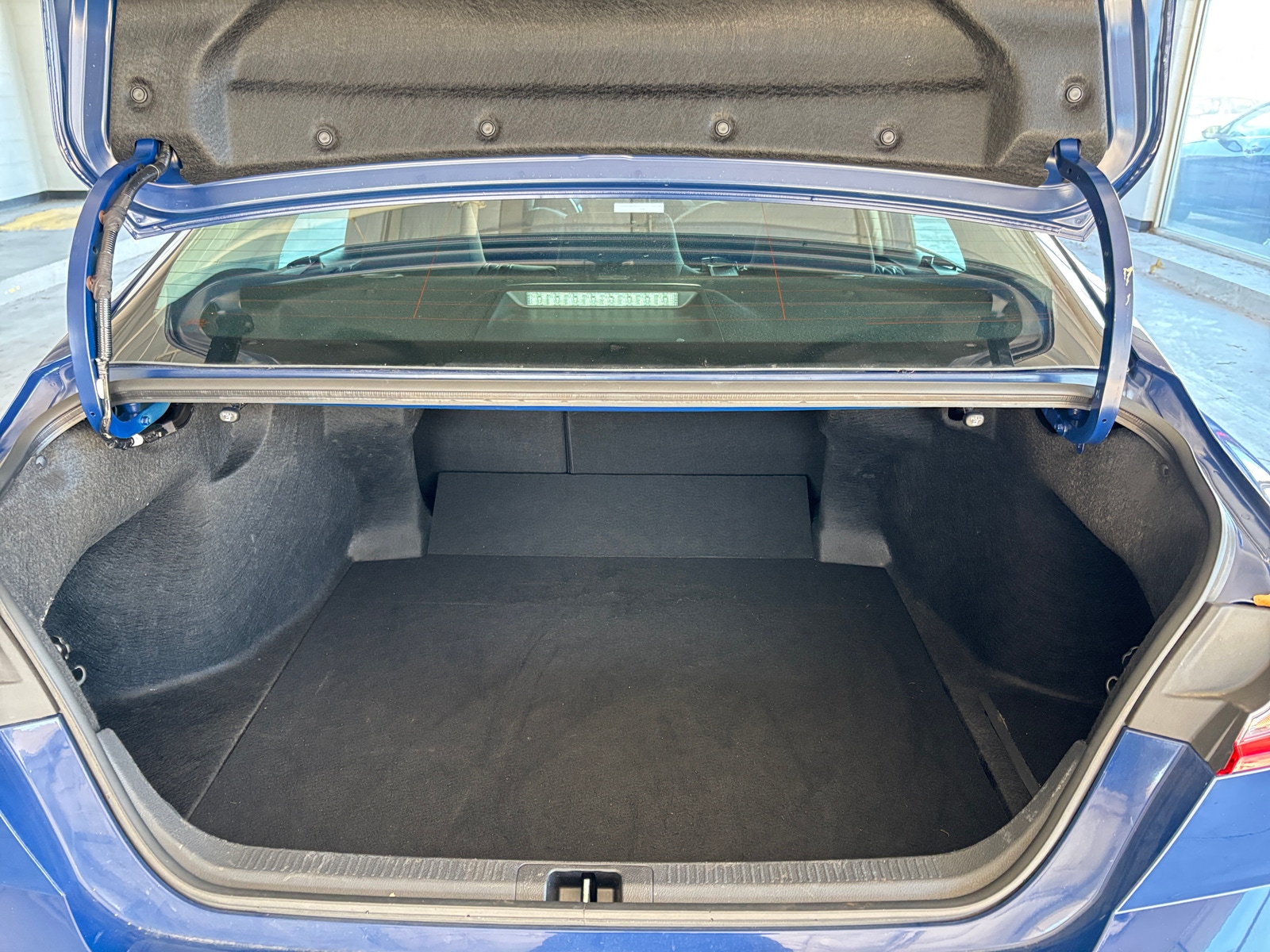 Thumbnail: 2025 Toyota Camry - 6