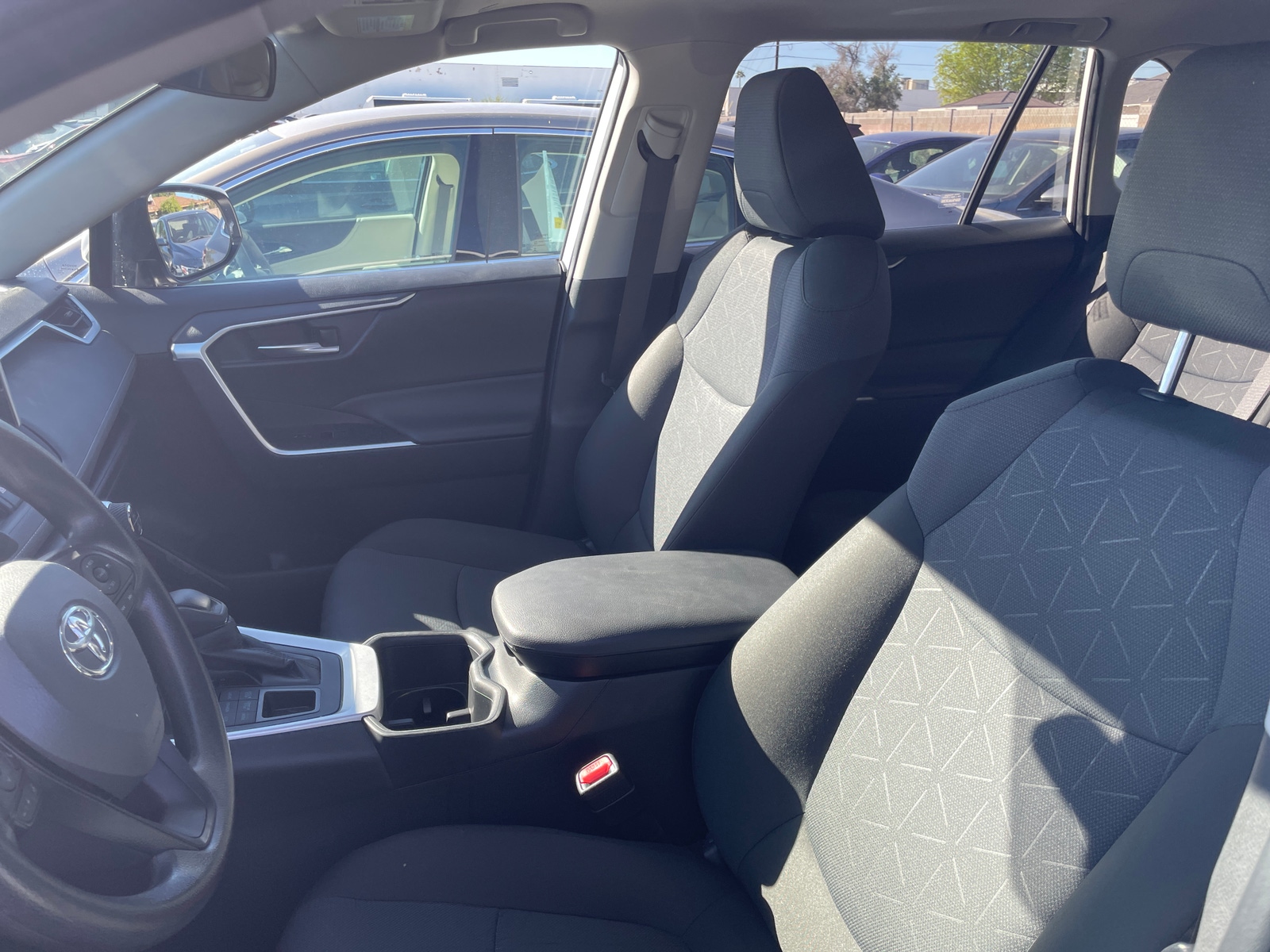 Thumbnail: 2025 Toyota RAV4 - 2