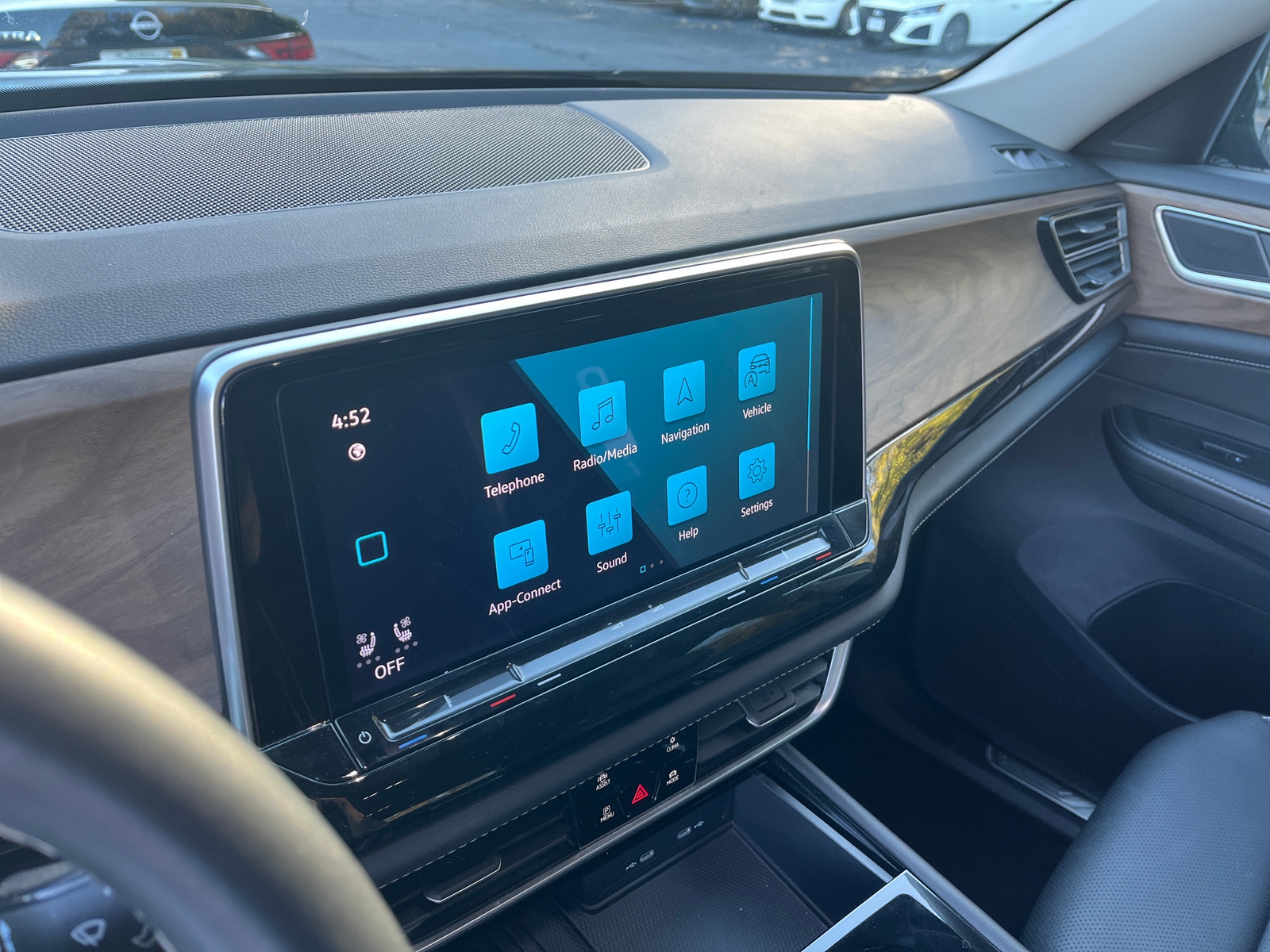 Thumbnail: 2025 Volkswagen Atlas - 4