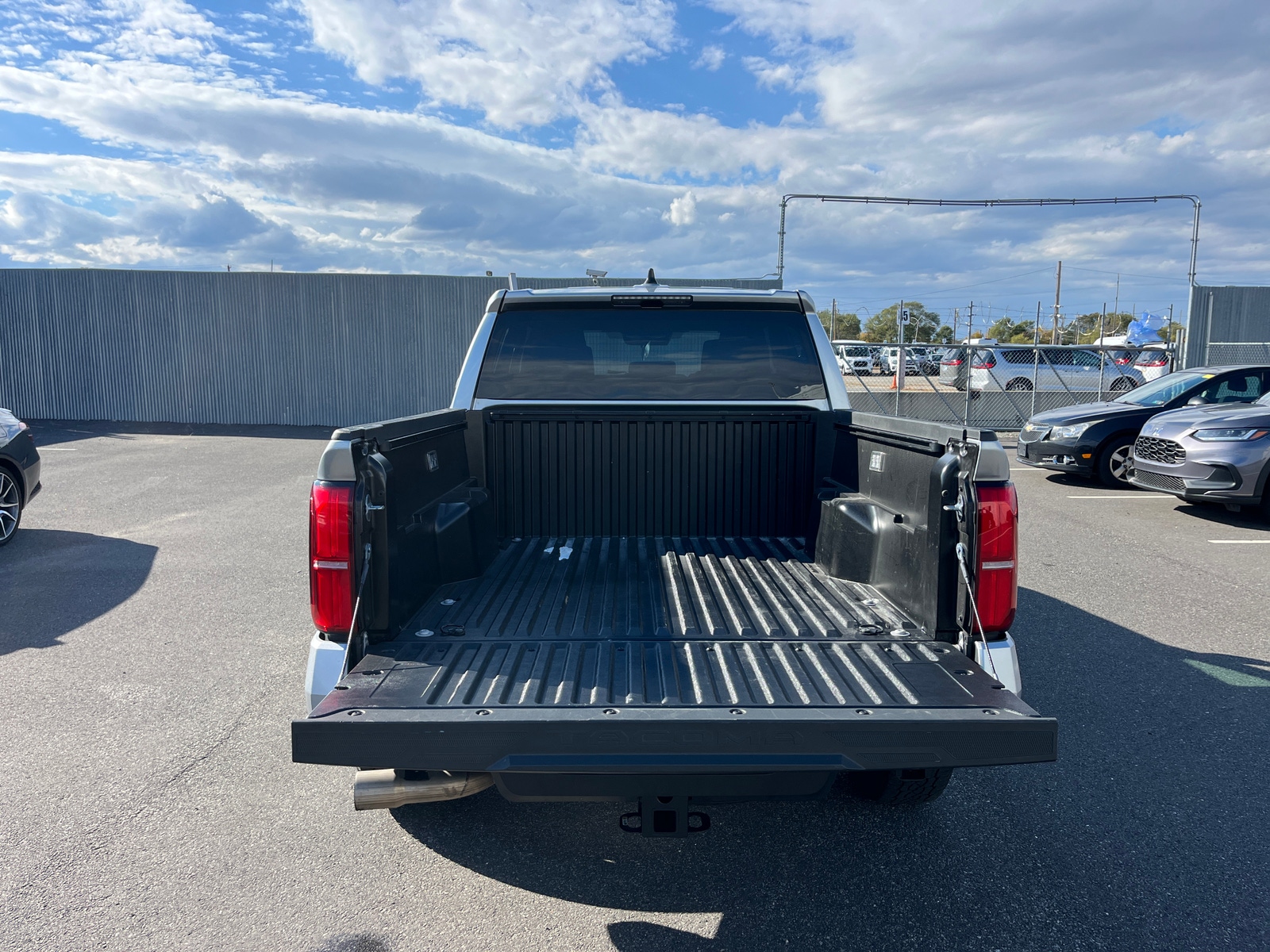 Thumbnail: 2025 Toyota Tacoma - 6