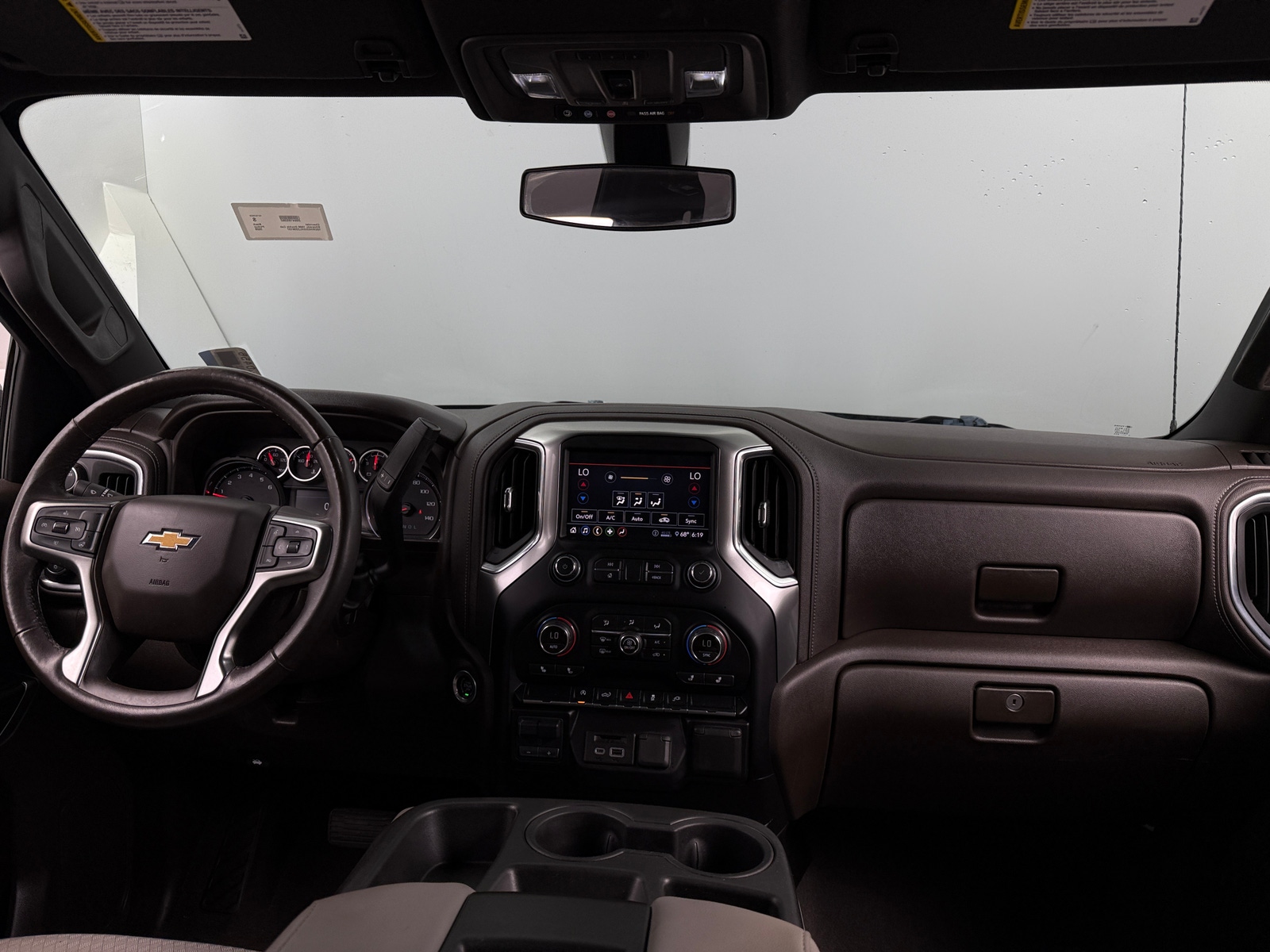 Thumbnail: 2020 Chevrolet Silverado 1500 - 3