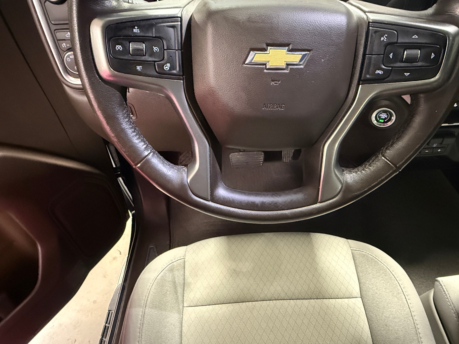 Thumbnail: 2020 Chevrolet Silverado 1500 - 5