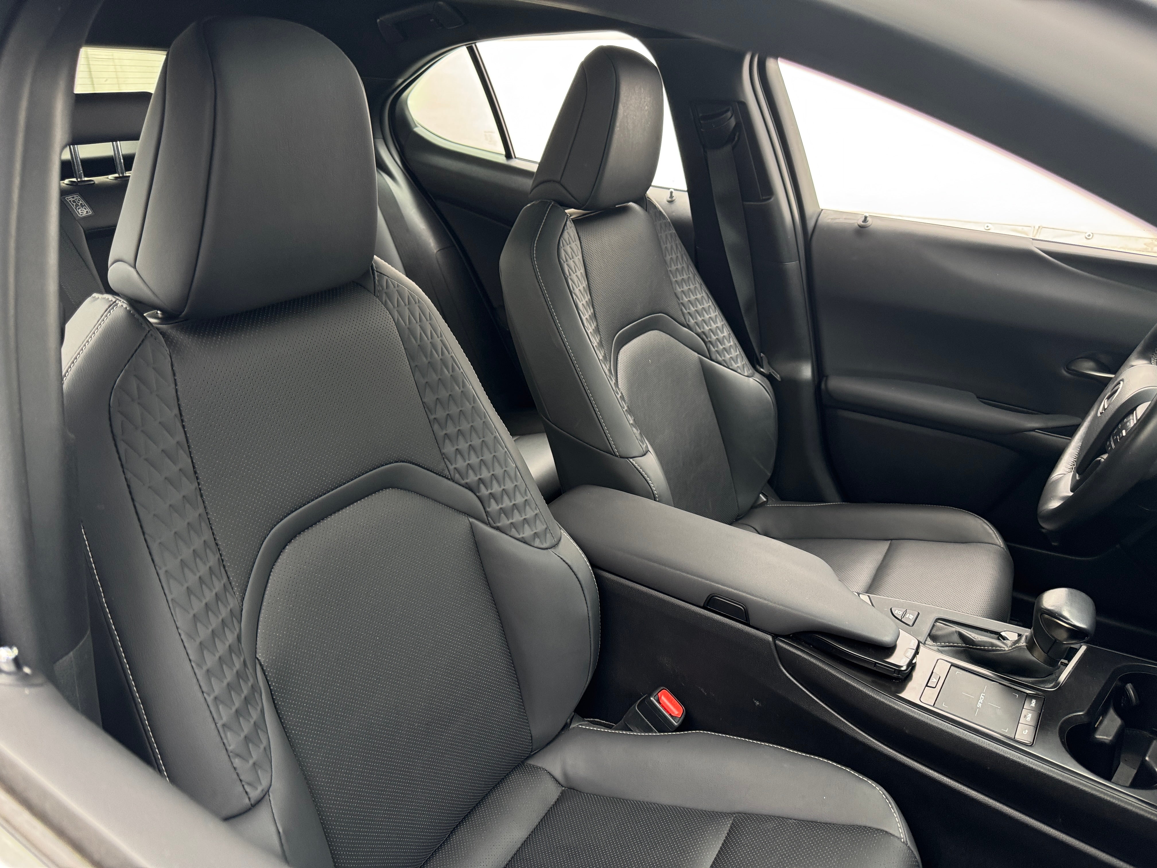 2022 Lexus UX Hybrid