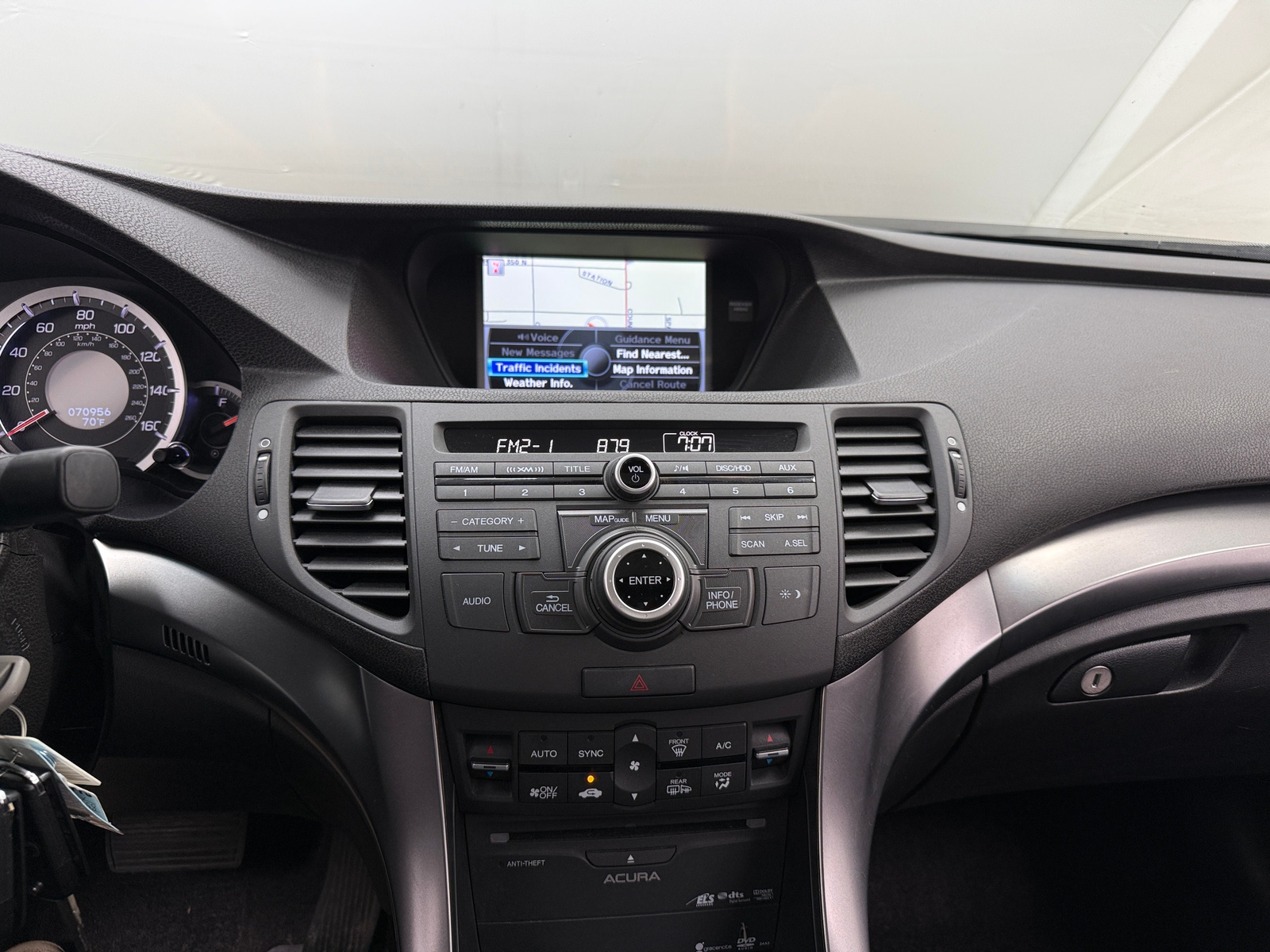 Thumbnail: 2014 Acura TSX - 3